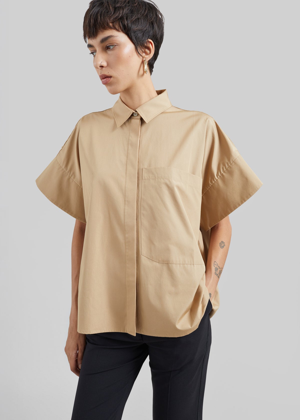 CO Boxy Short Sleeve Shirt - Camel - 3