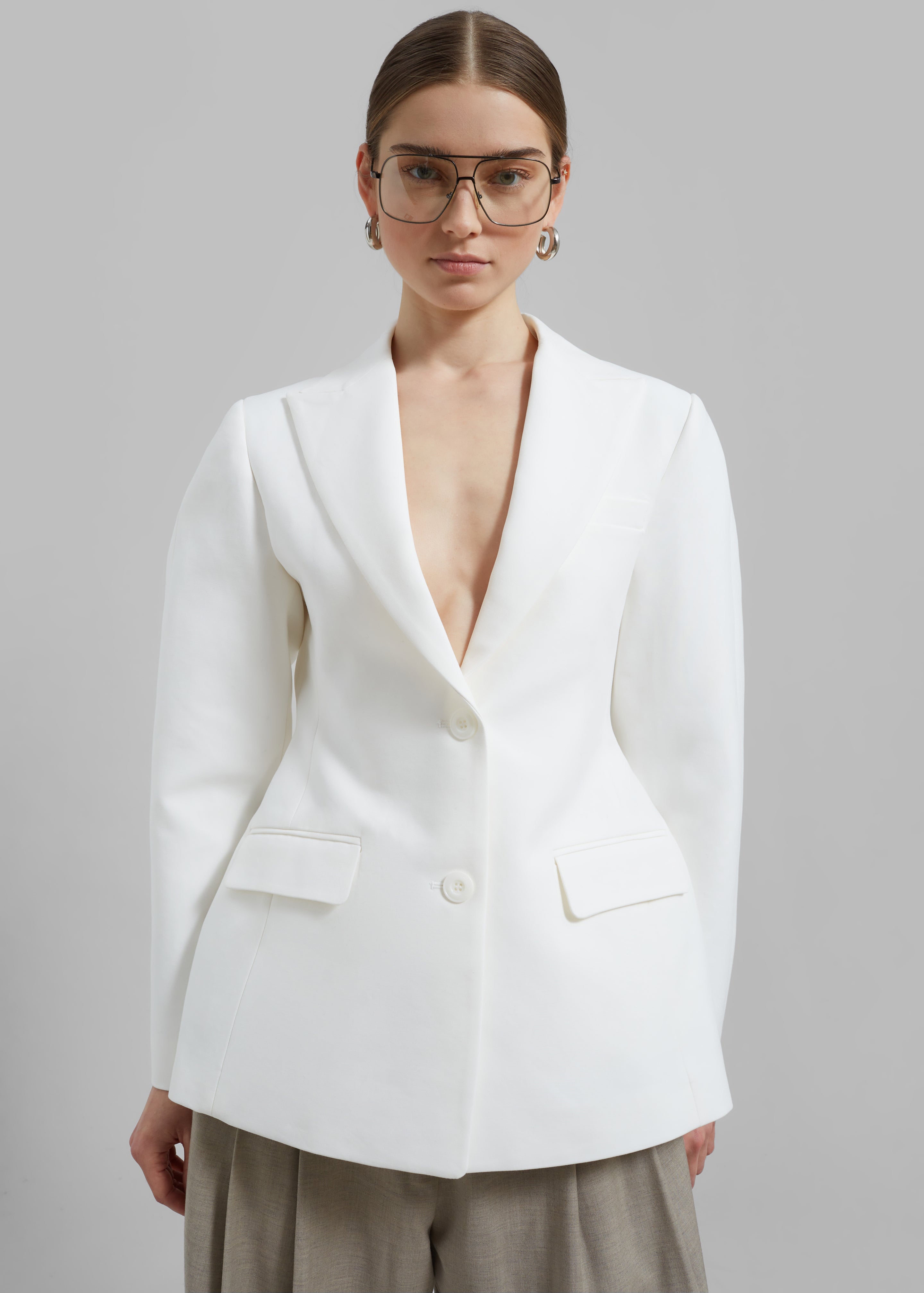 Colette Hourglass Blazer - White