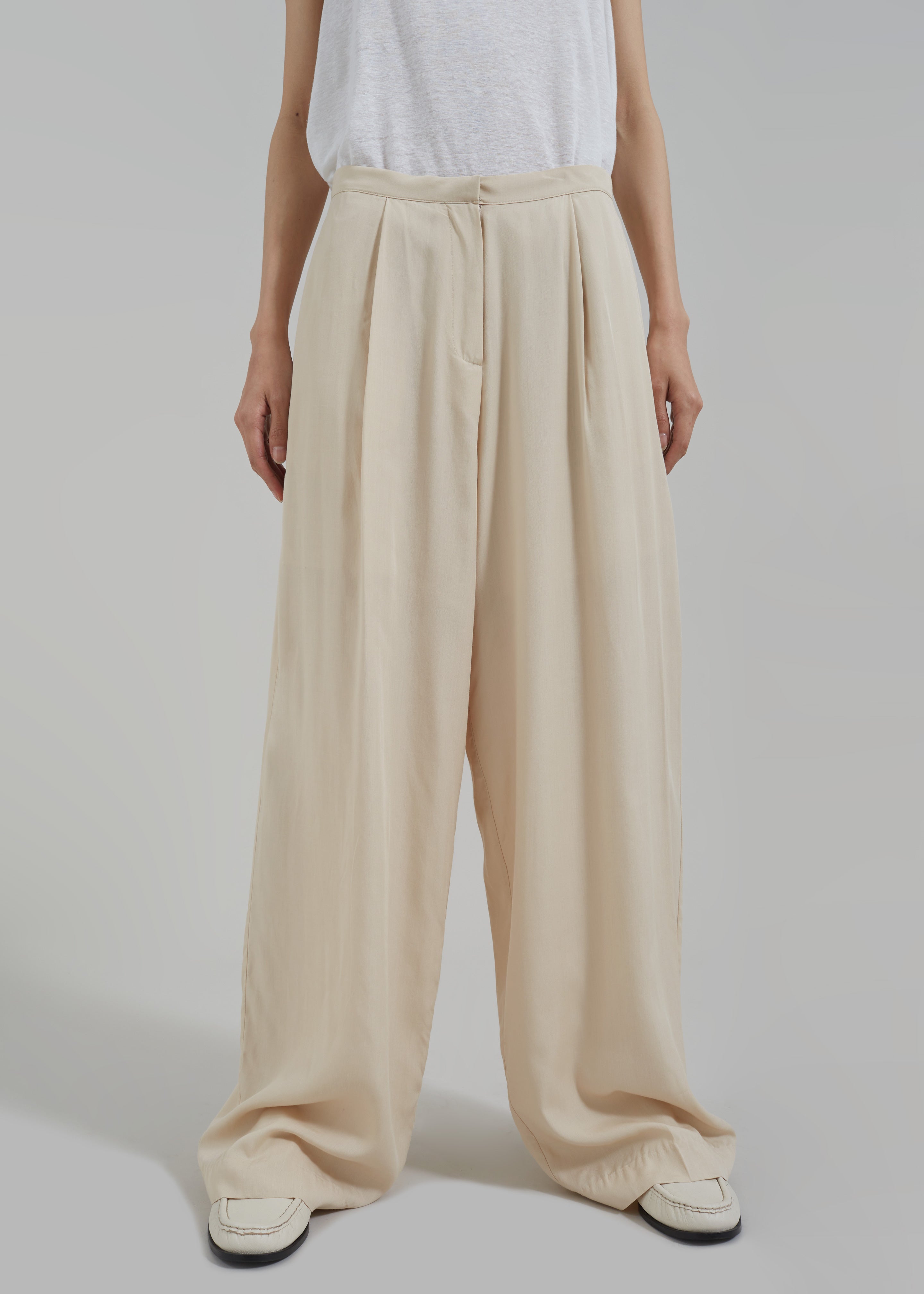 Colyn Trousers - Beige - 2