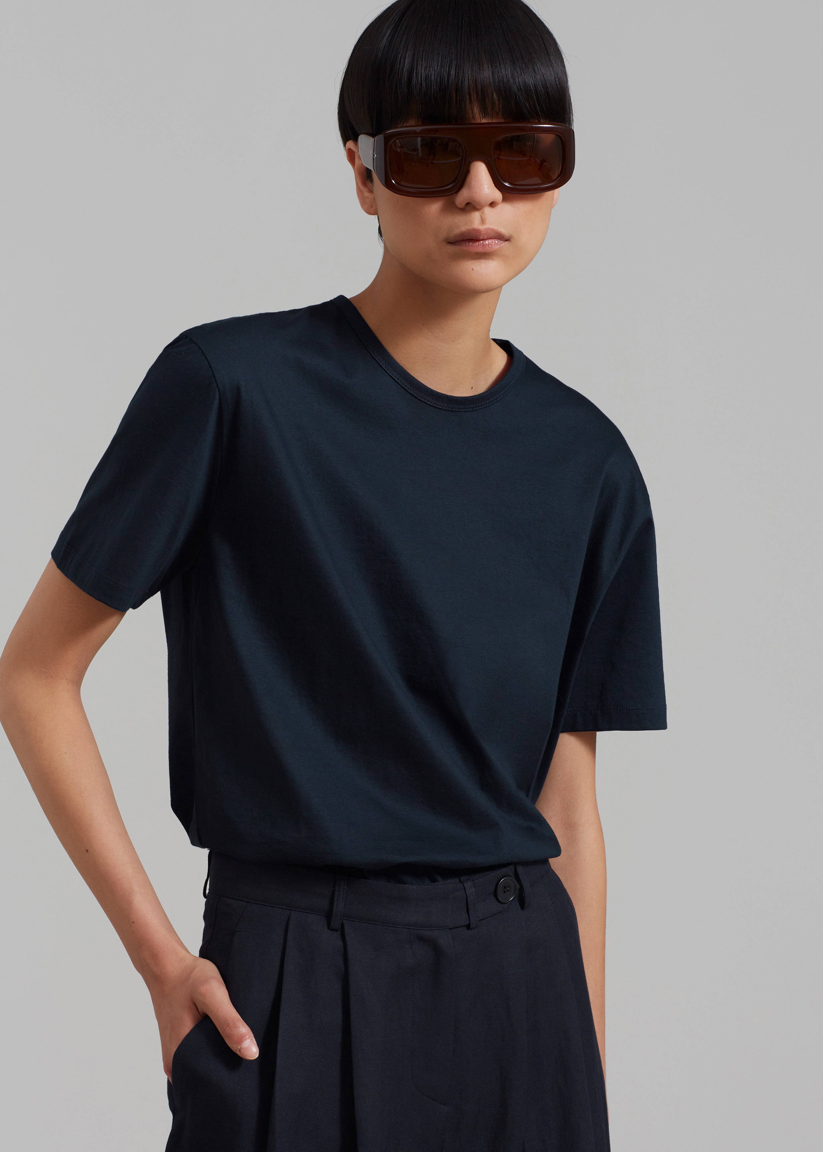 Connell Boxy Tee - Navy - 5