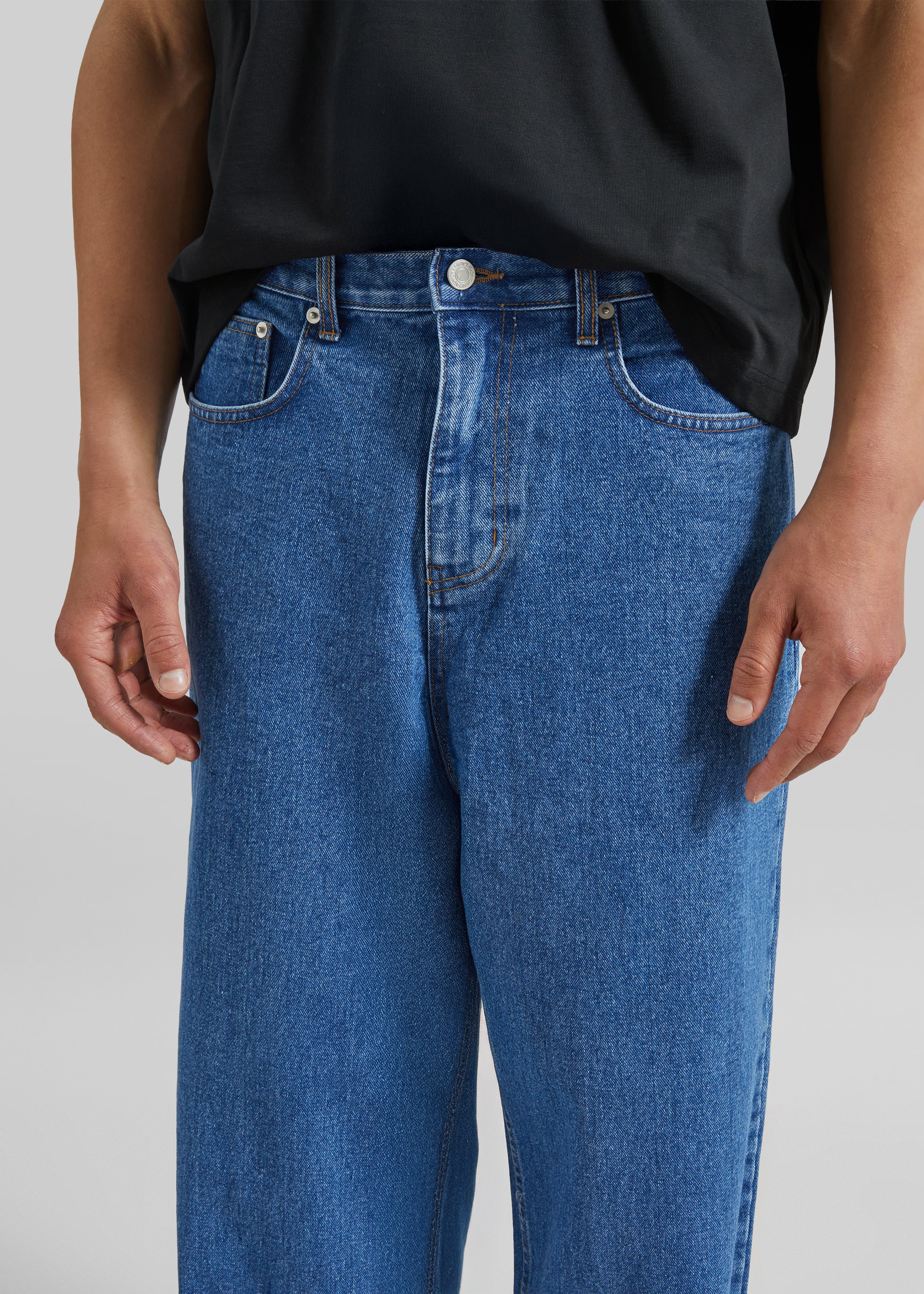 Connor Jeans - Medium Wash - 4