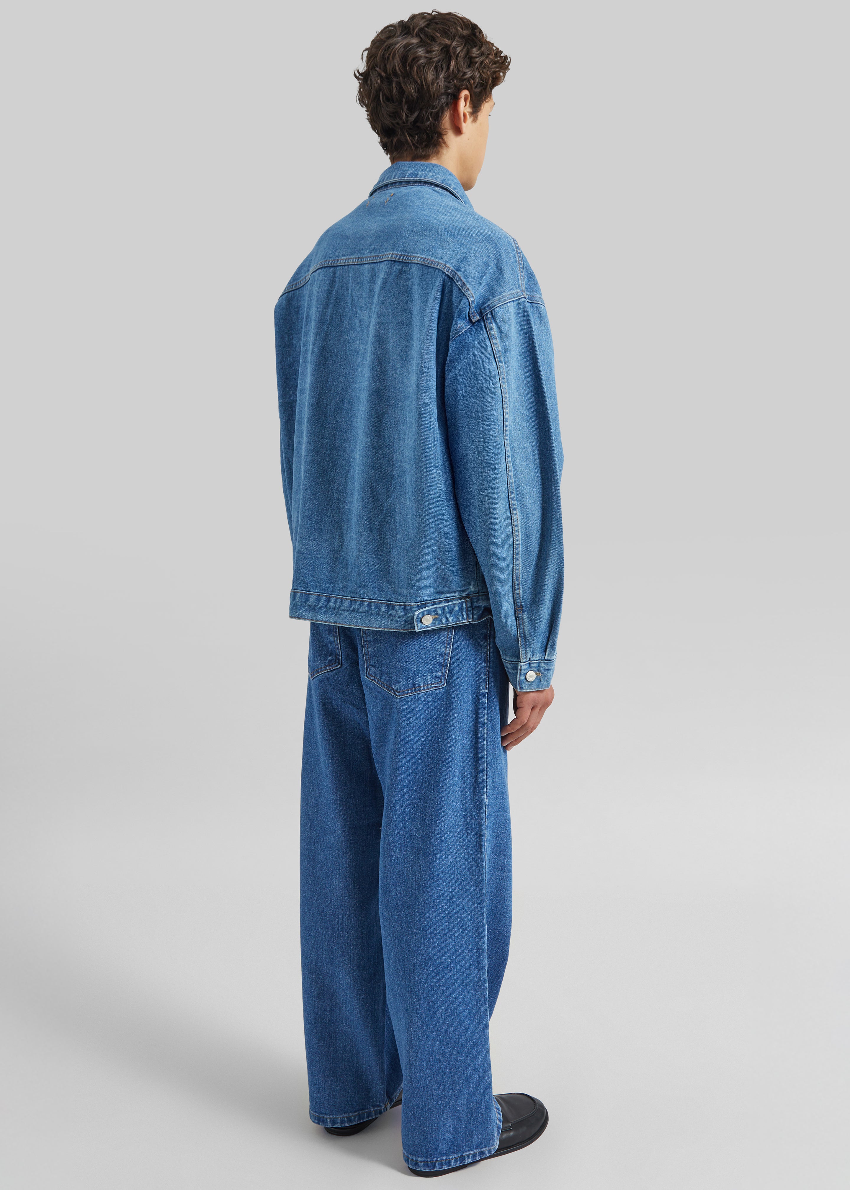 Connor Oversized Denim Jacket - Medium Wash – The Frankie Shop
