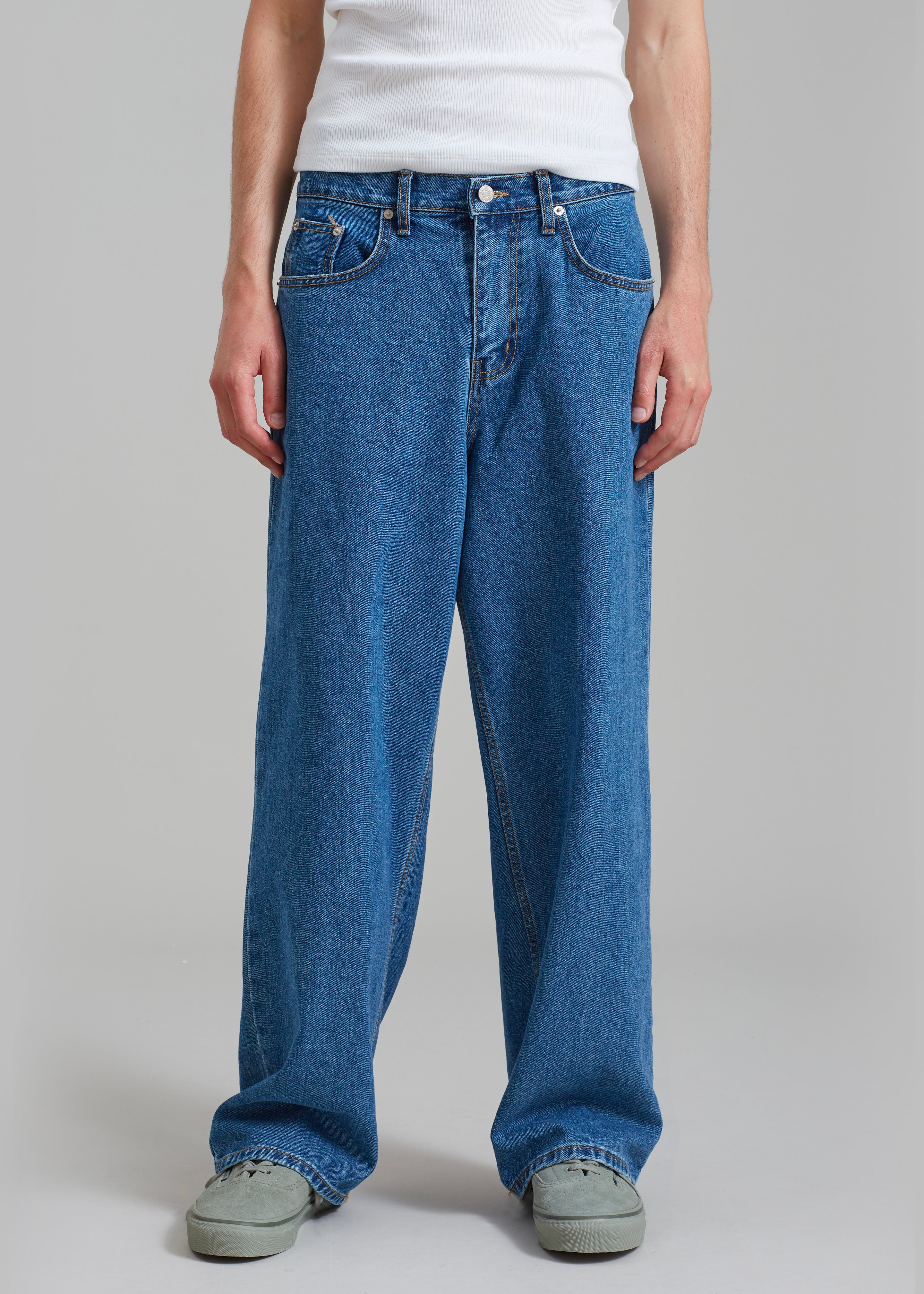 Connor Jeans - Medium Wash - 6
