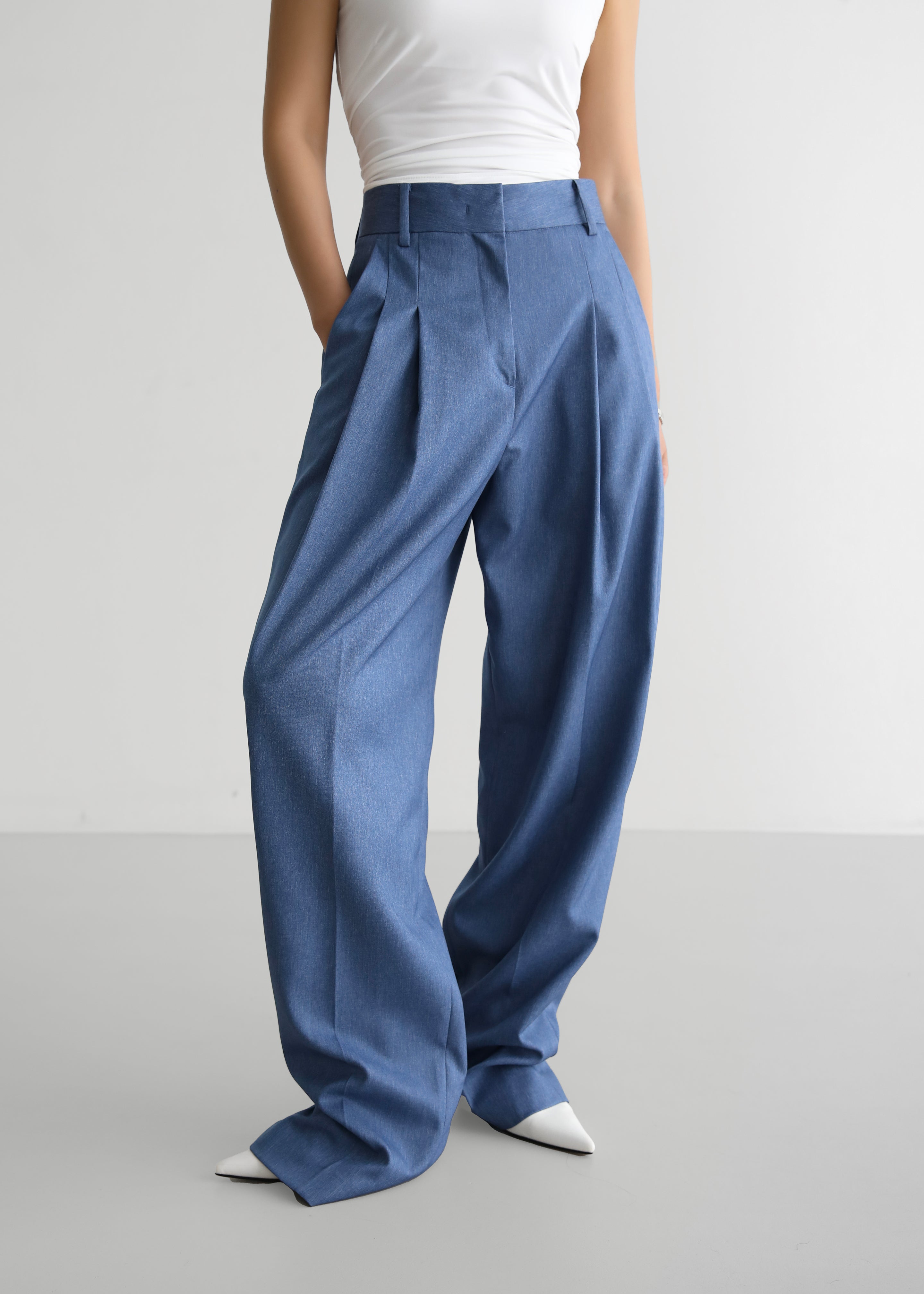 Cooper Pintuck Trousers - Blue - 10