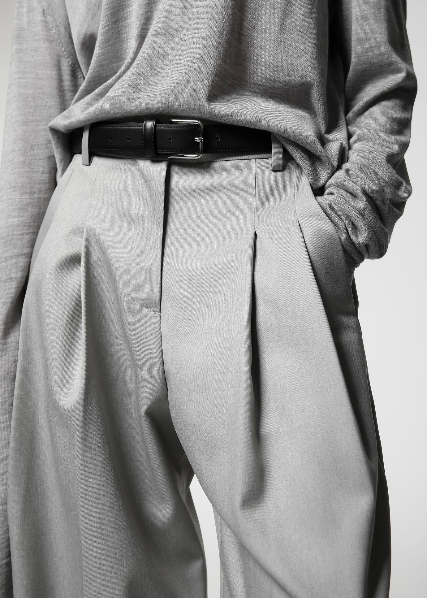 Cooper Pintuck Trousers - Grey - 1