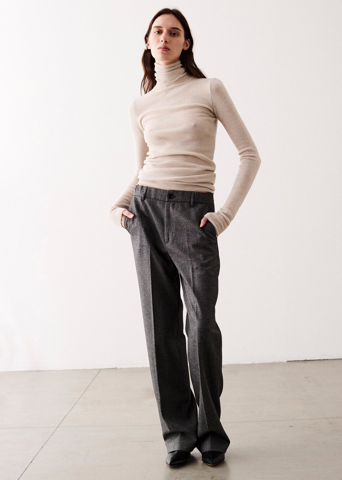 Covert Rib Slim Turtleneck - Beige - 1