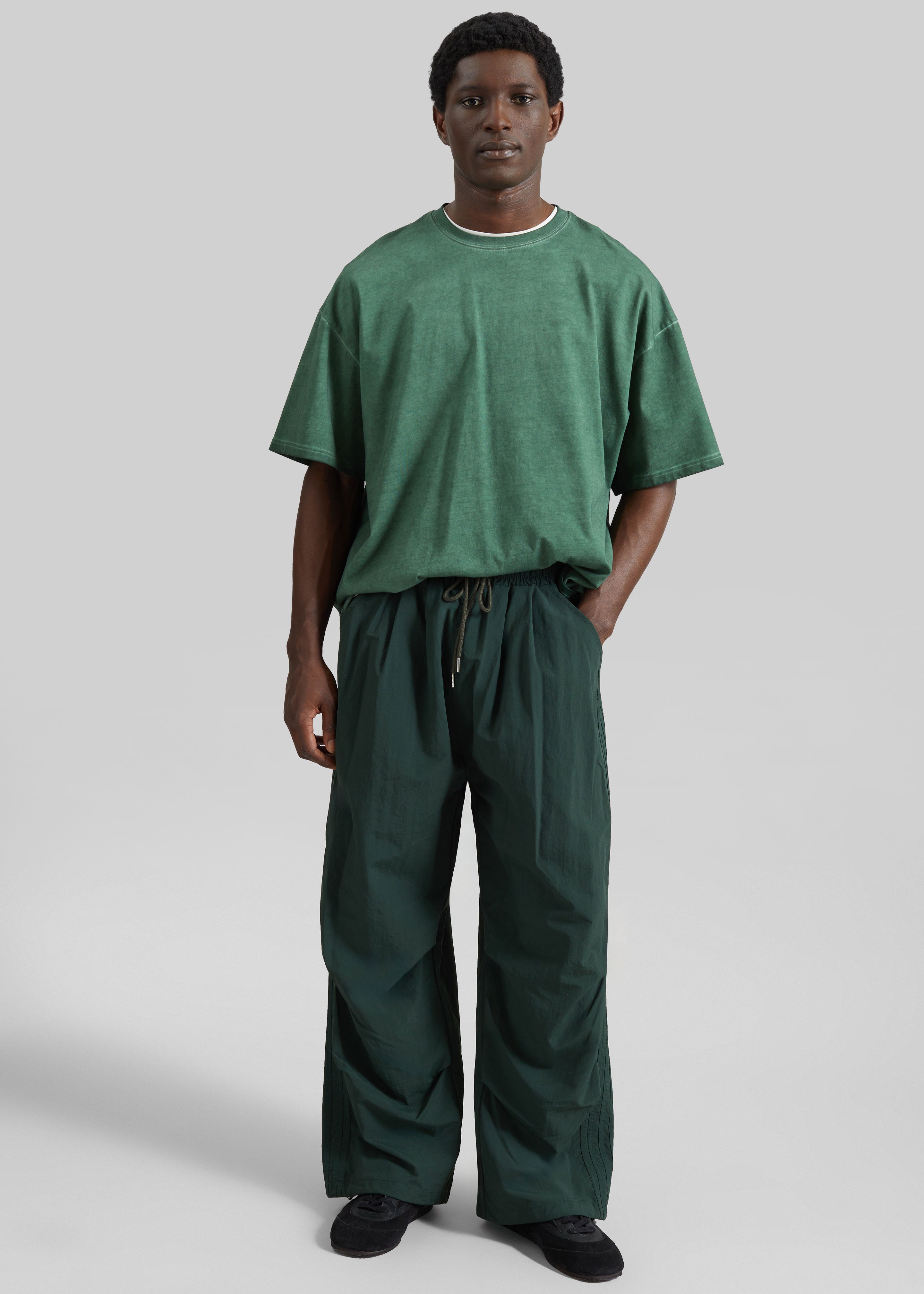 NJ TUCK LONG PANTS domingo カーキ Craig Drawstring Track Pants - Green – The Frankie Shop