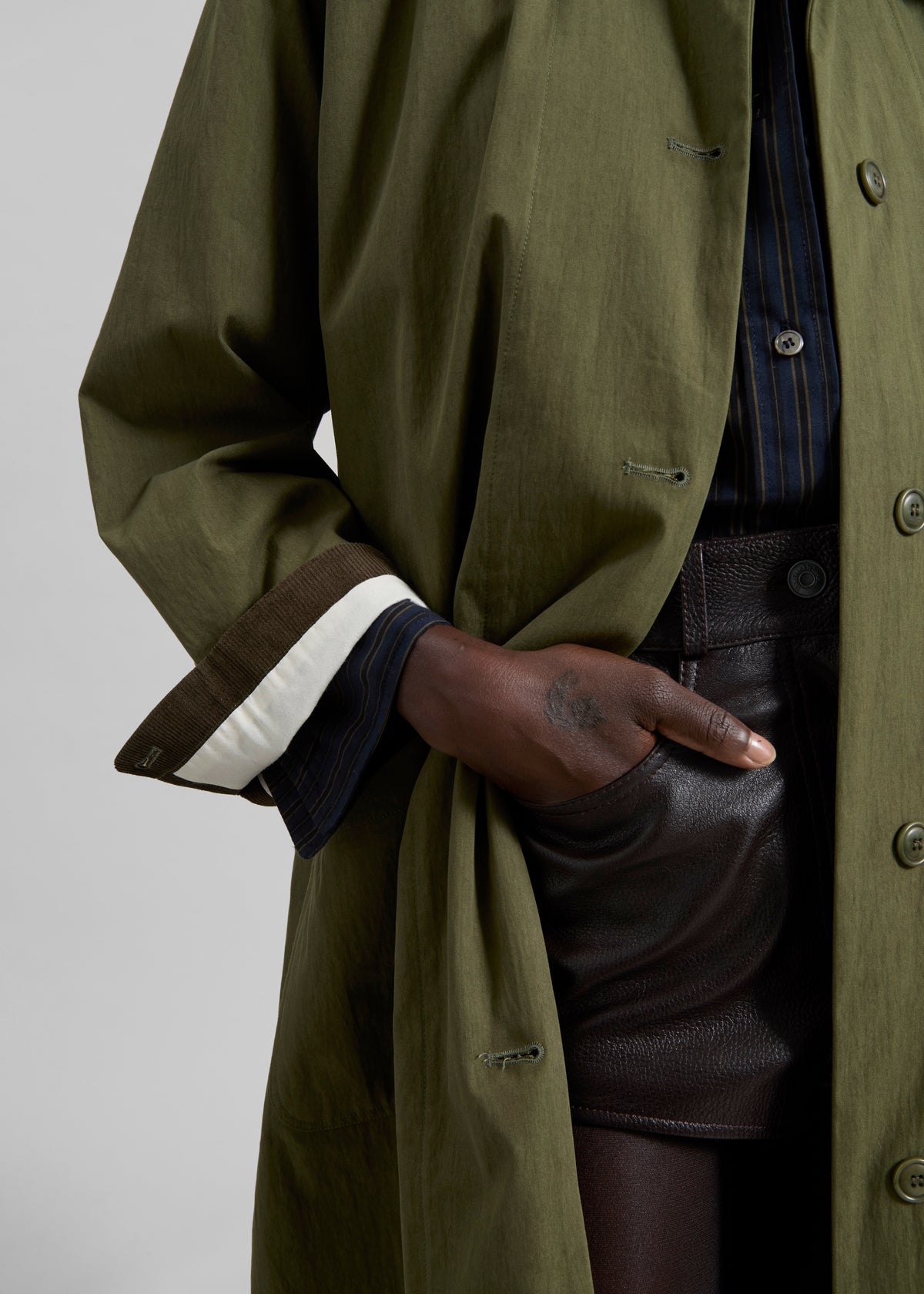 Crisnee Long Jacket - Olive - 4