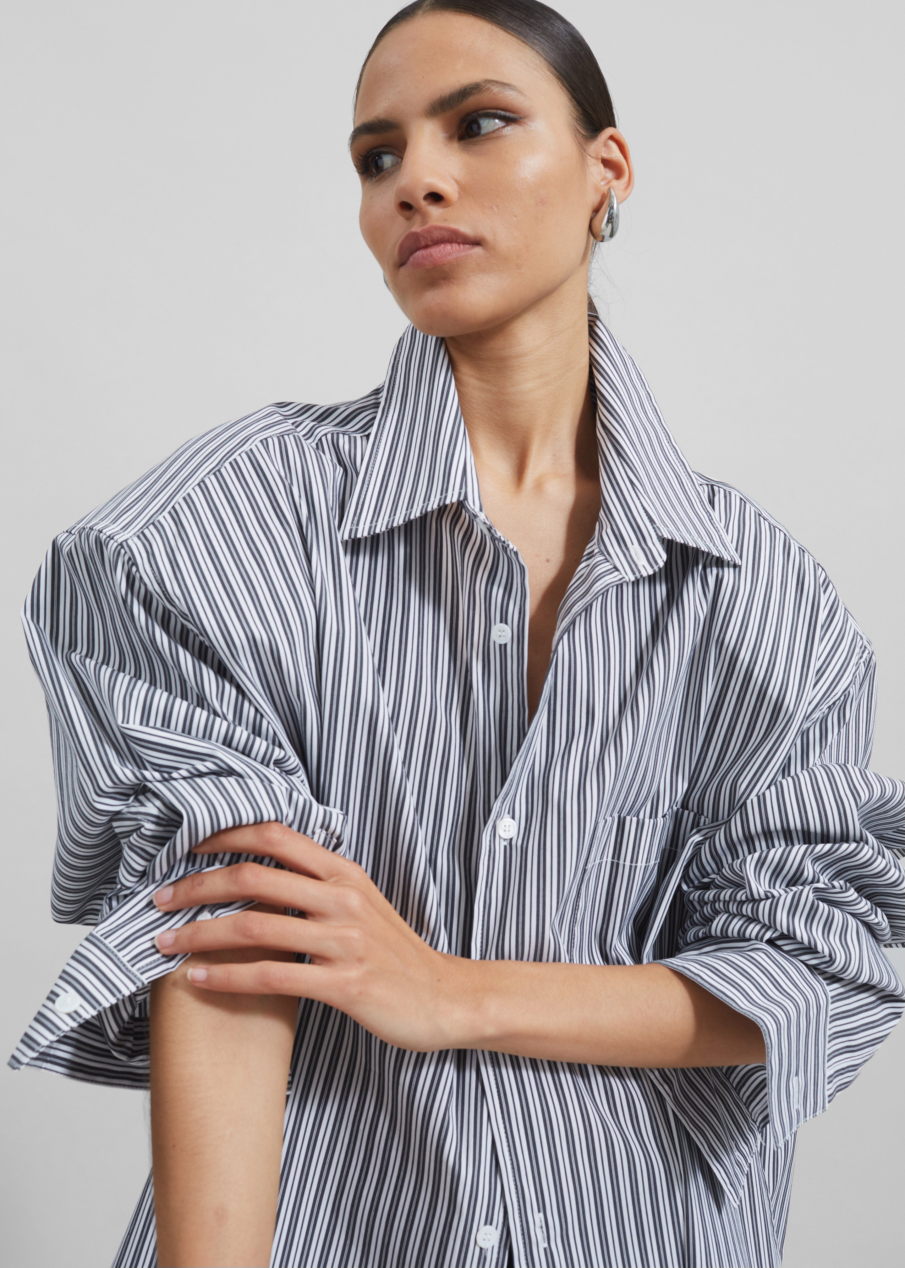 Cyrus Button Up Shirt - Black/White Stripe - 5