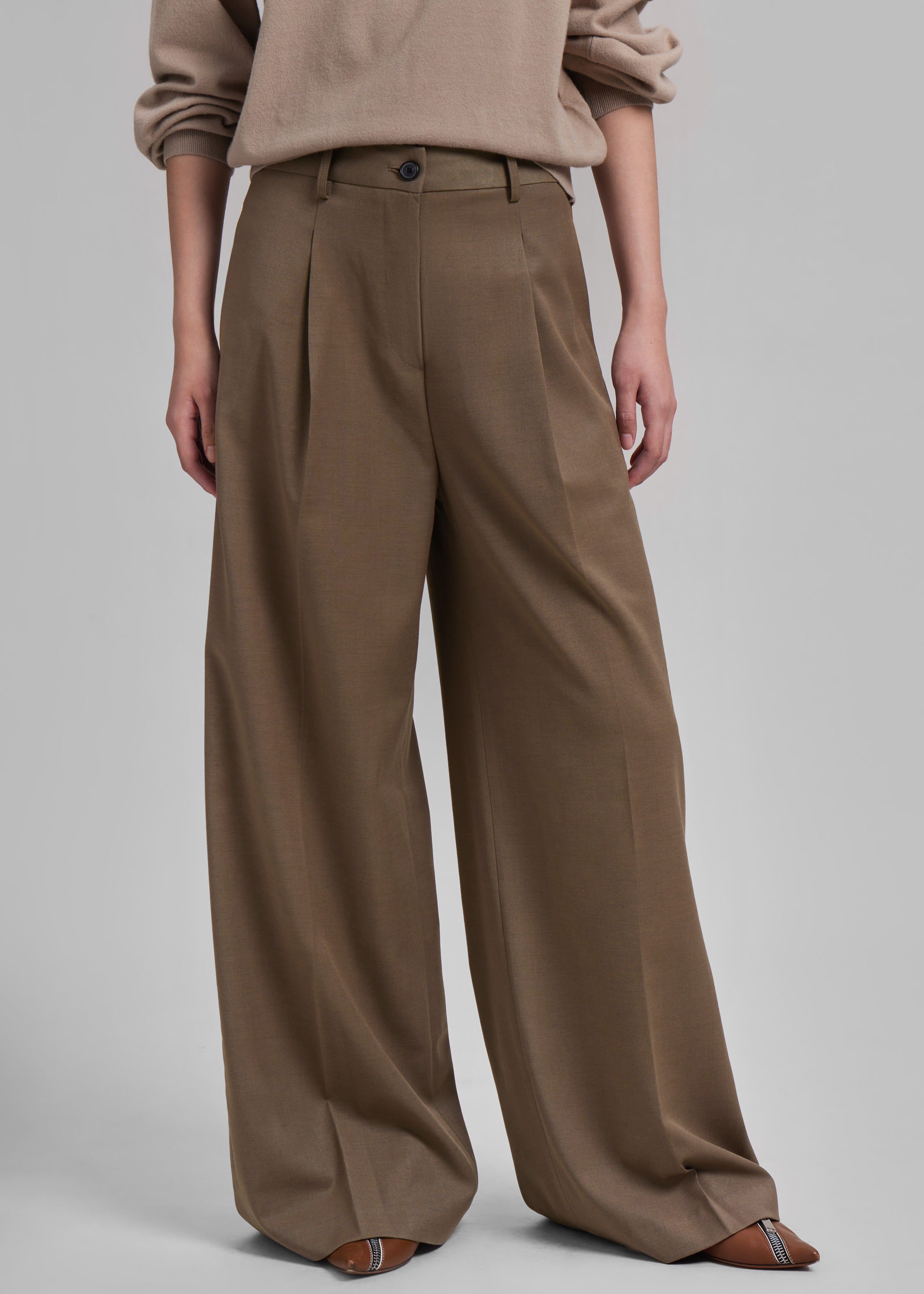 Double Pleated Cotton Trousers Taupe