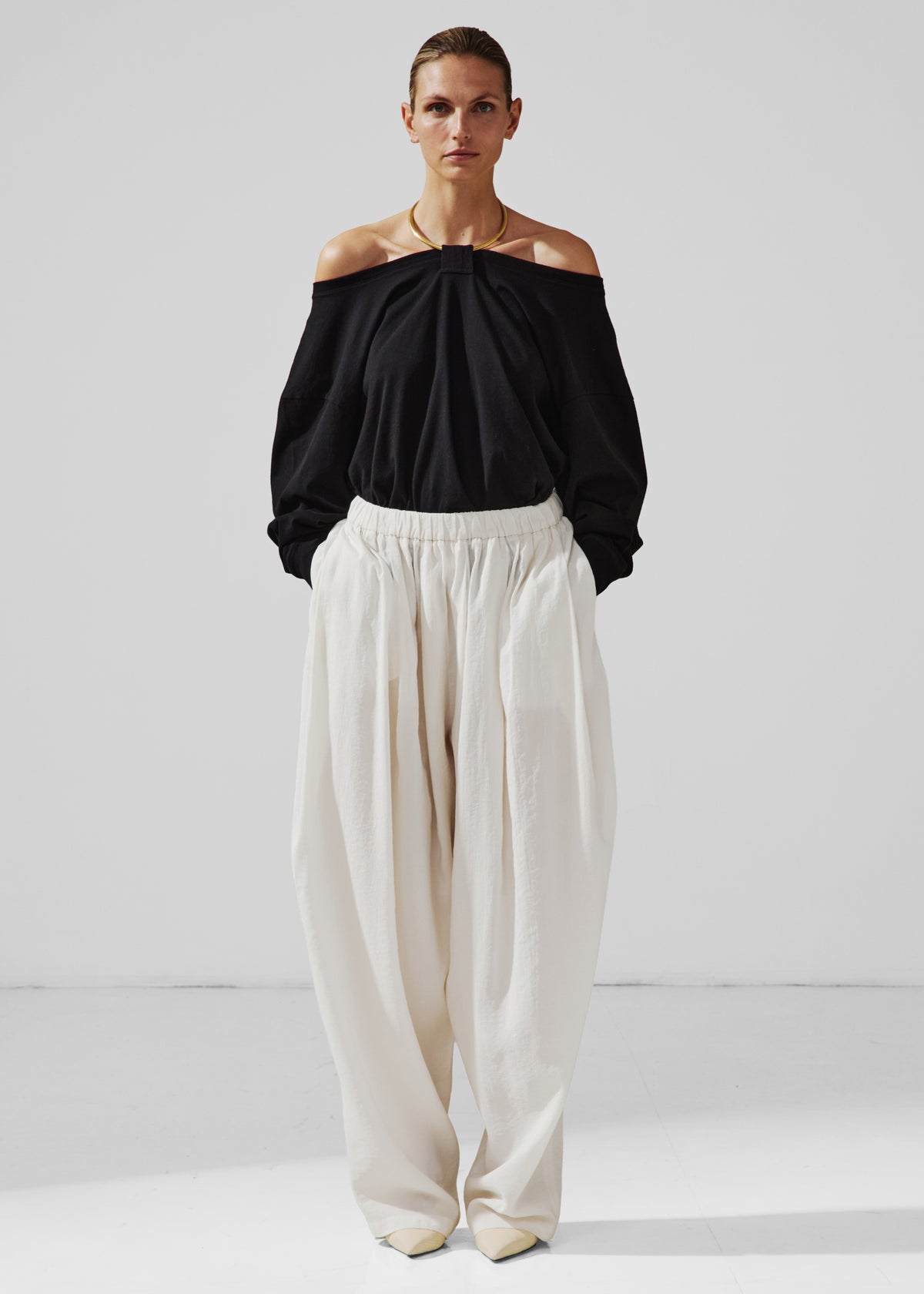 Darkpark Erin Necklace Off-Shoulder Top - Black - 2