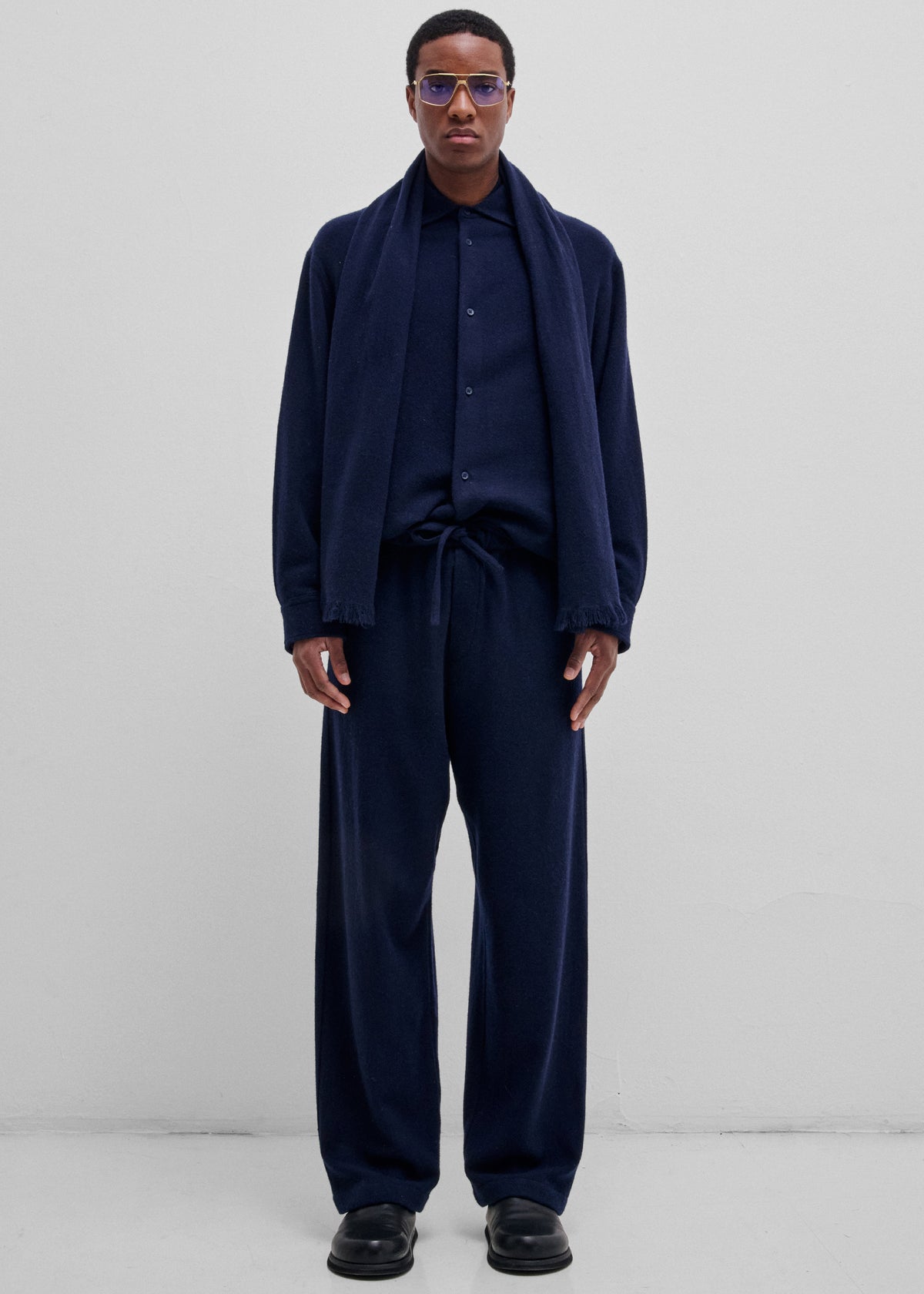 Darkpark Ian Cashmere Wool Jogger Fit Pants - Blue Navy