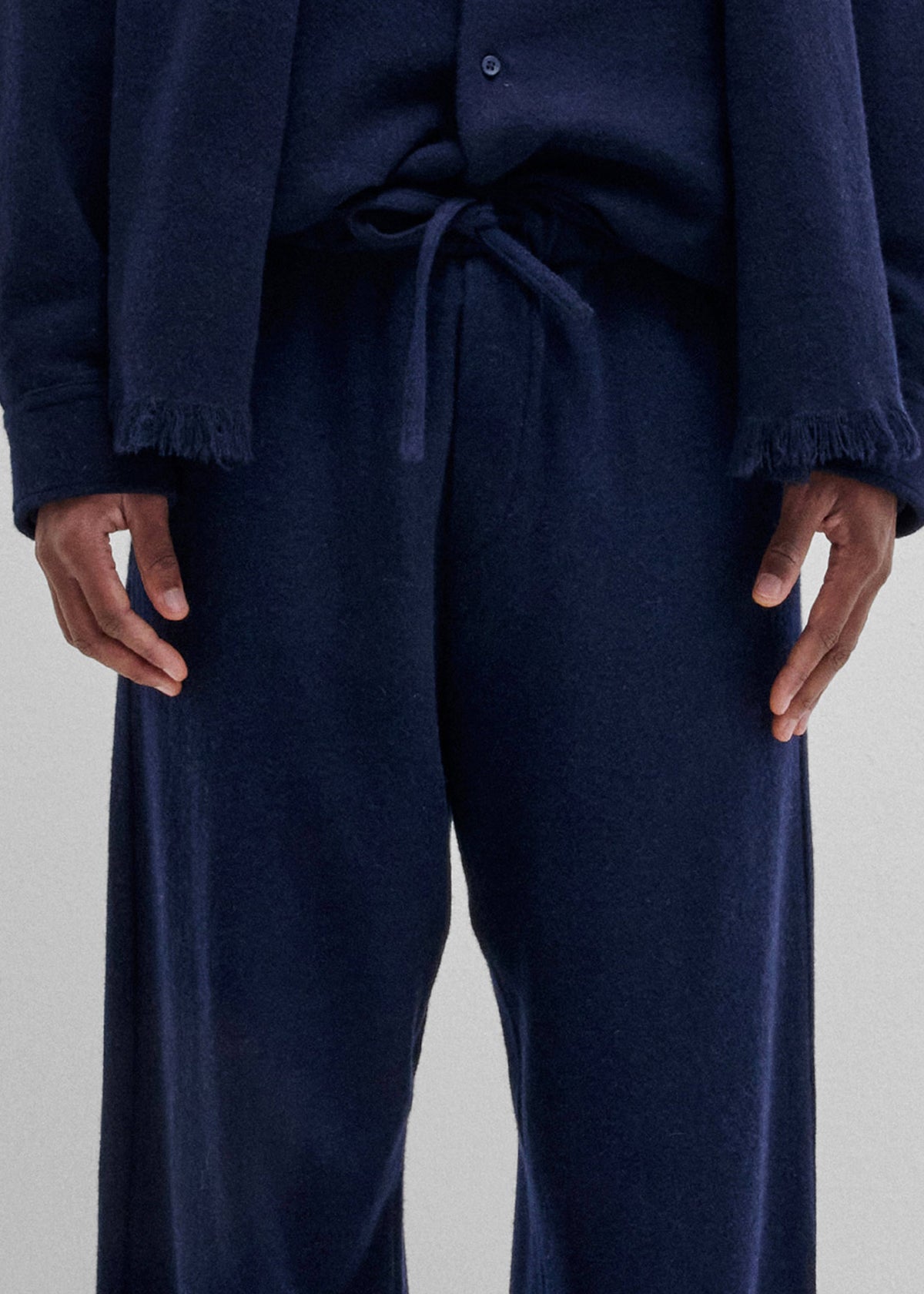 Darkpark Ian Cashmere Wool Jogger Fit Pants - Blue Navy