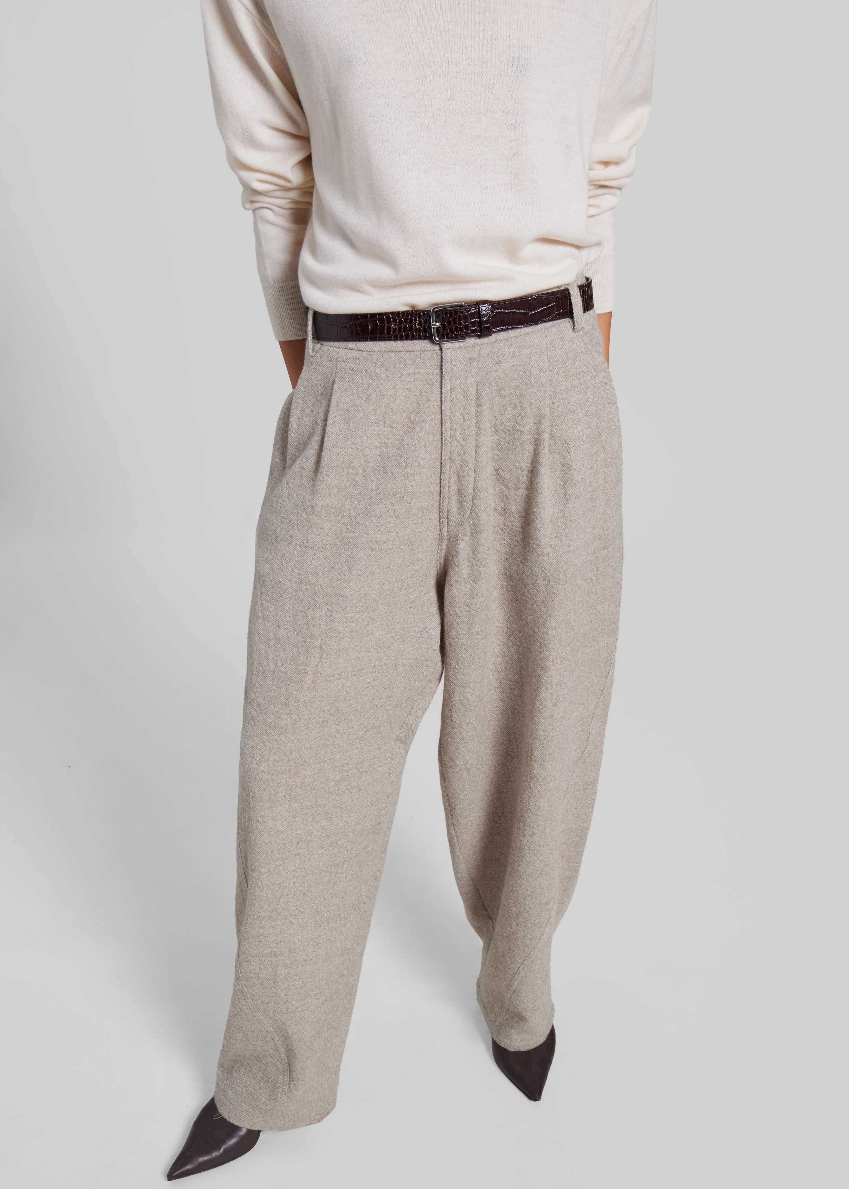 パンツ WORSTED WOOL LIGHT GABARDINE WIDE PANTS Super130's Worsted Wool Light Gabardine Wide Pants｜Dusty