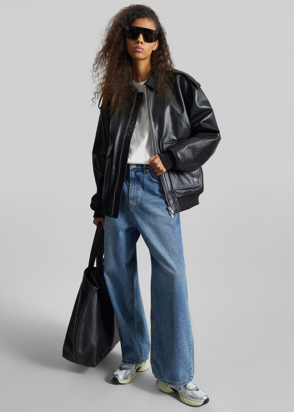 Dawson Wide Leg Jeans - Medium Wash