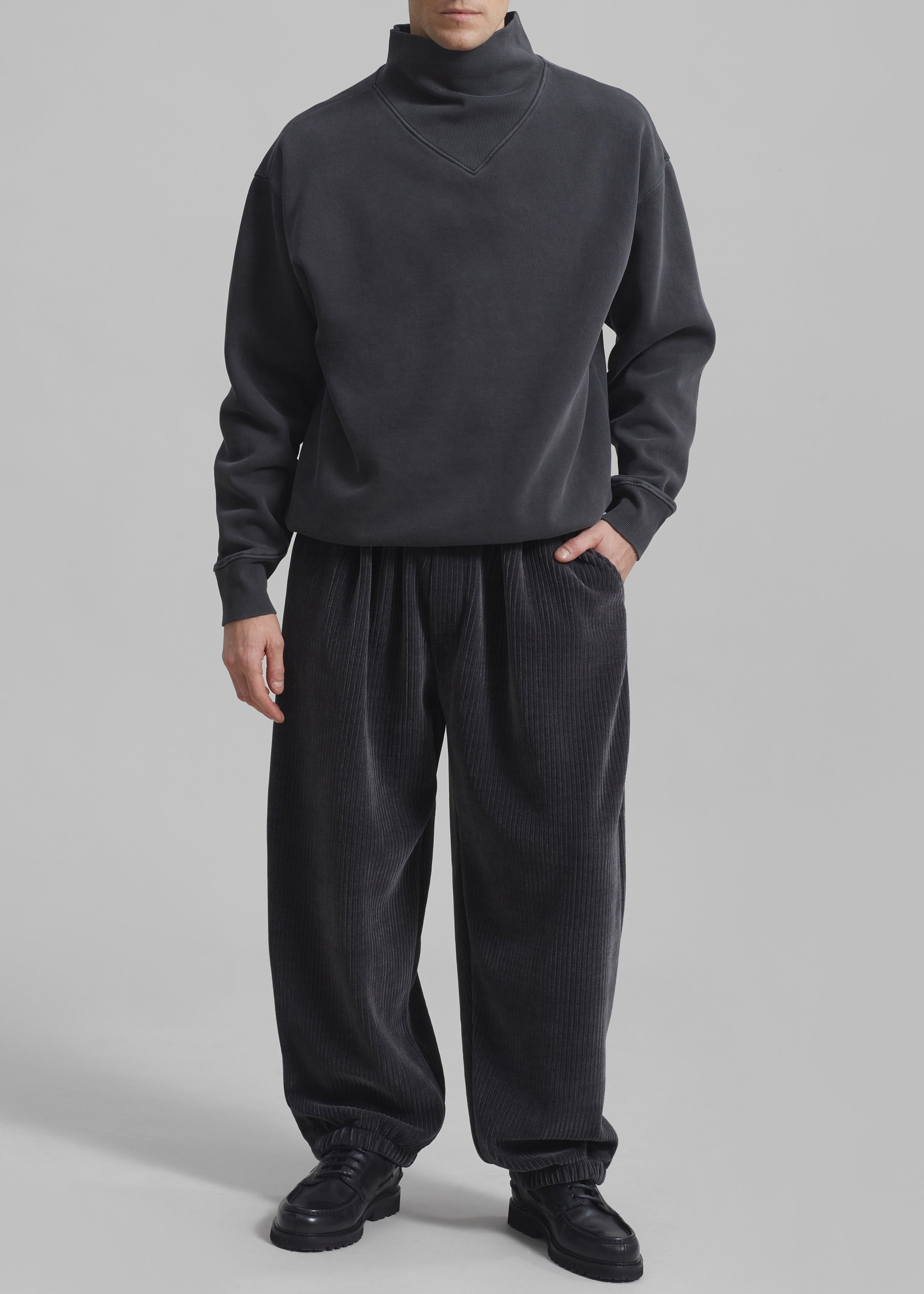 Declan Corduroy Pants - Charcoal – The Frankie Shop
