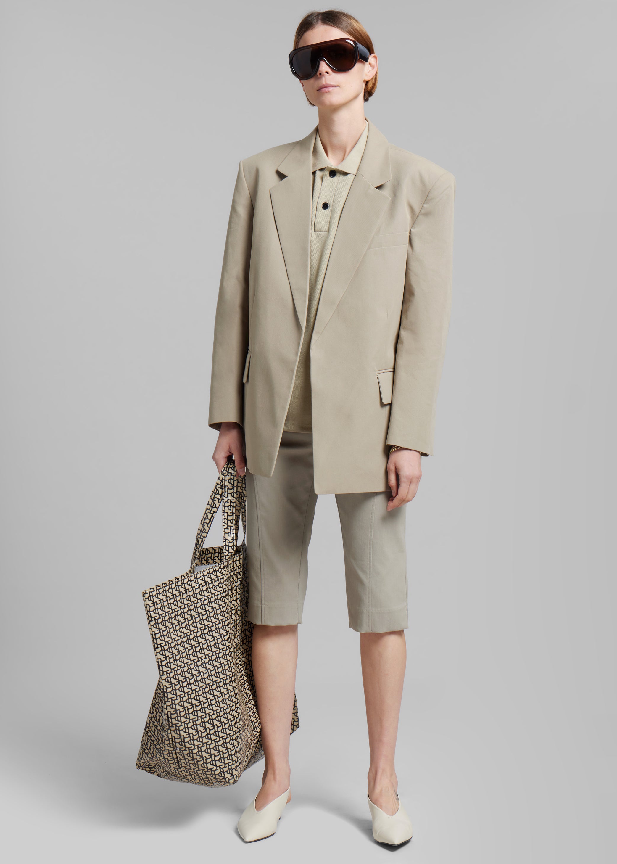 Shop the look image for Del Blazer - Beige