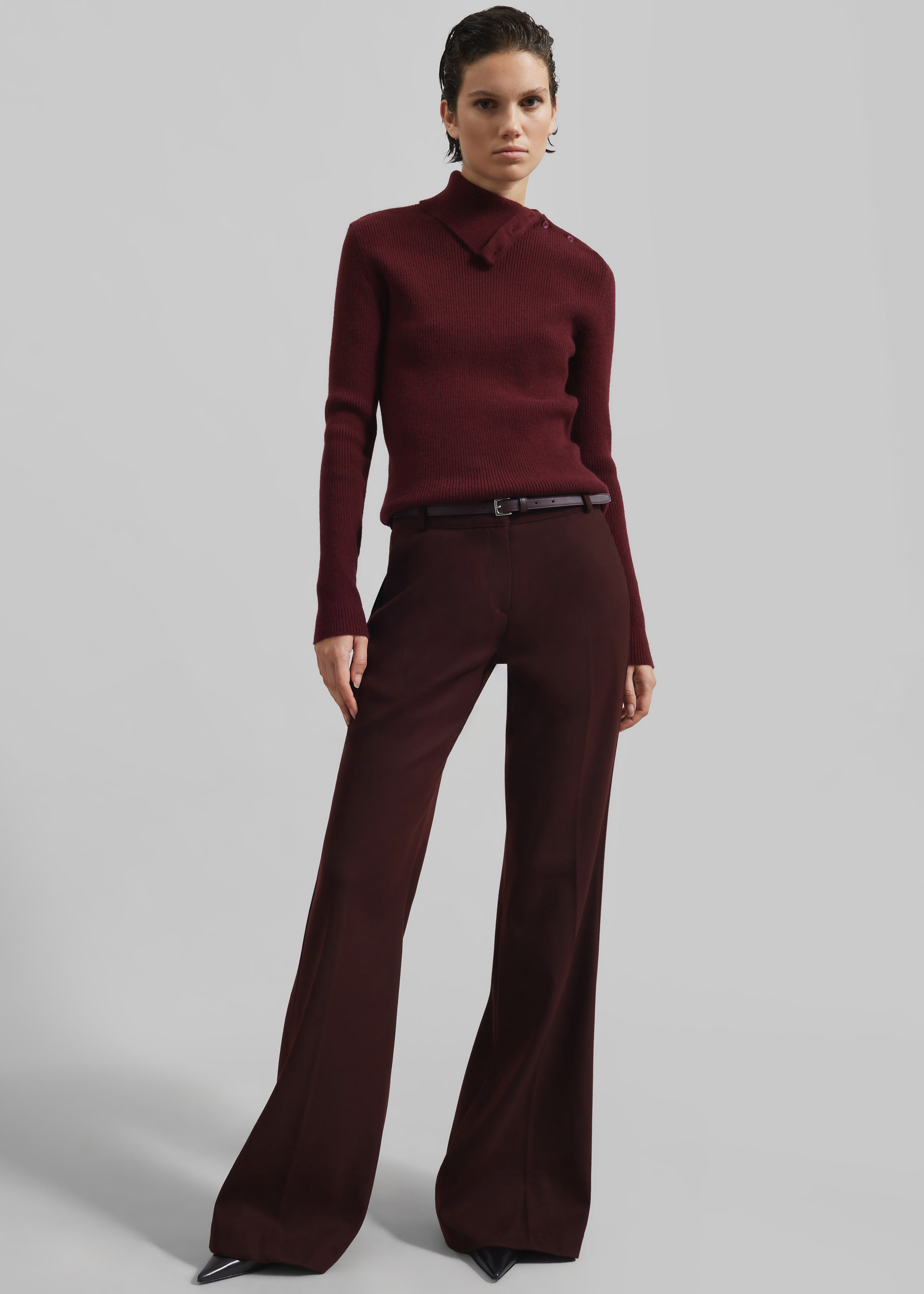 Devar Turtleneck Sweater - Burgundy - 8