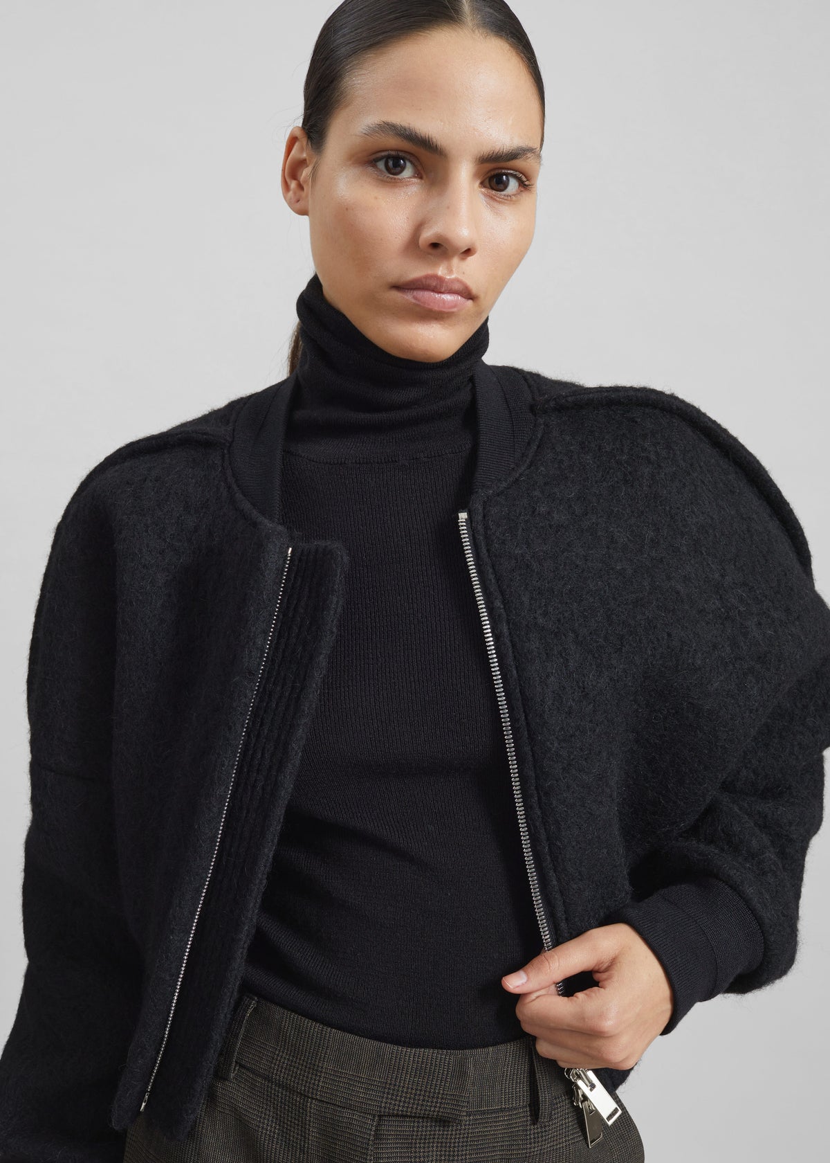Dimaro Wool Cropped Bomber Jacket - Black - 4