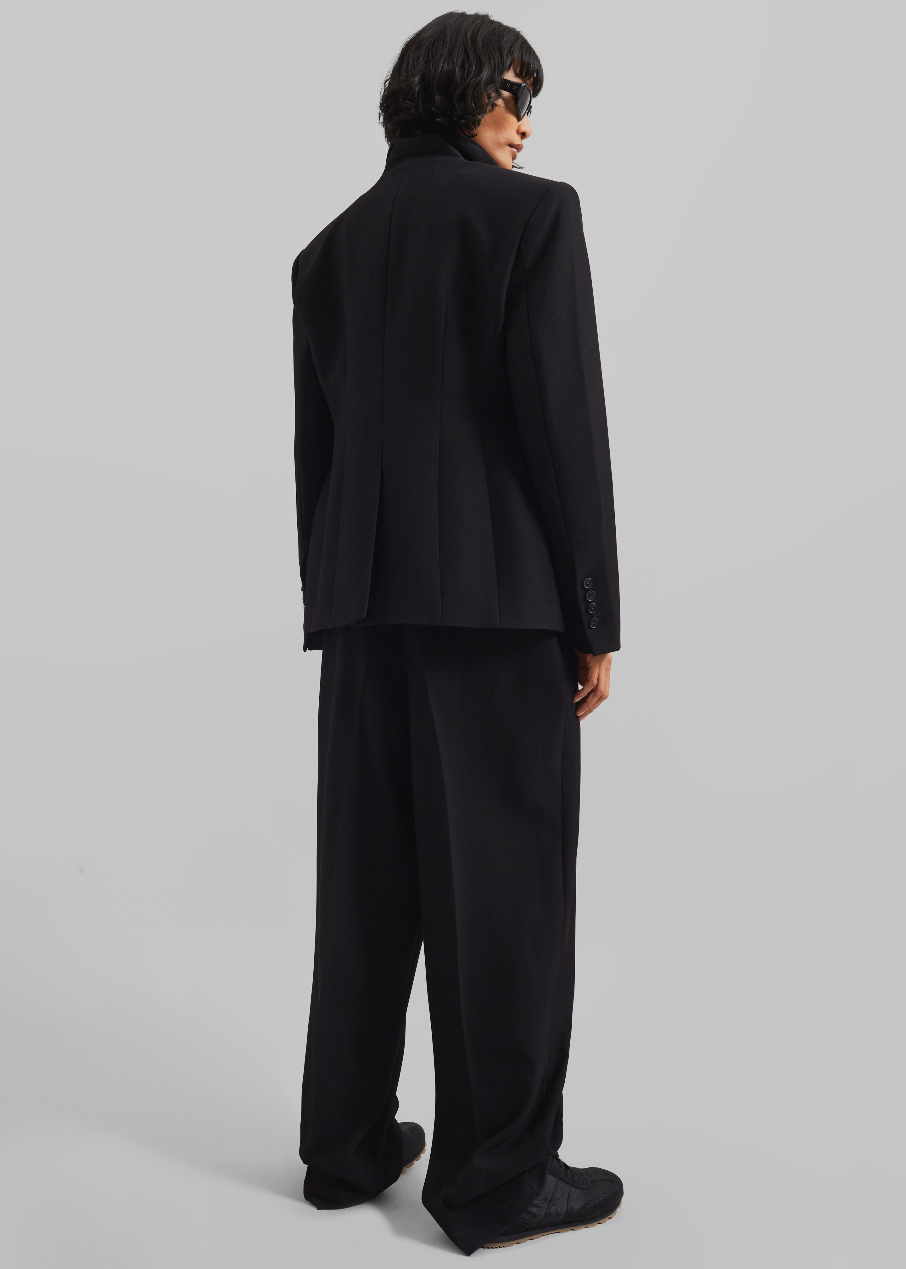 Doyer Cinched Blazer - Black – The Frankie Shop