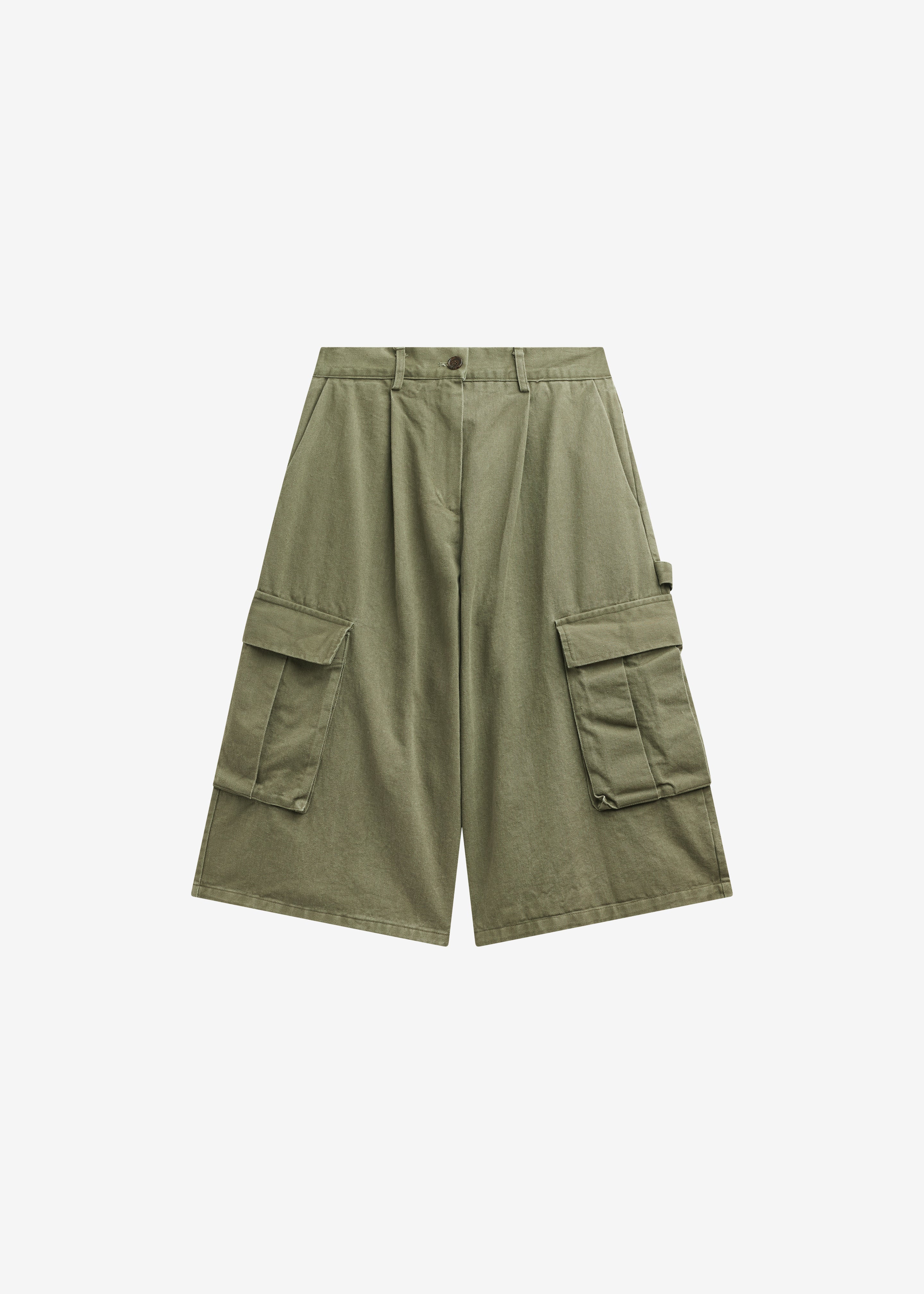 Dorva Cargo Bermuda Shorts - Pale Olive – The Frankie Shop