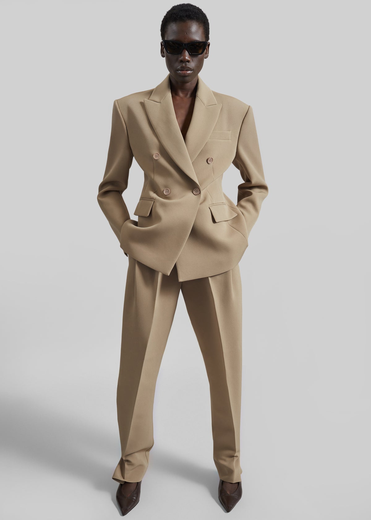 Doyer Pleated Trousers - Beige - 9