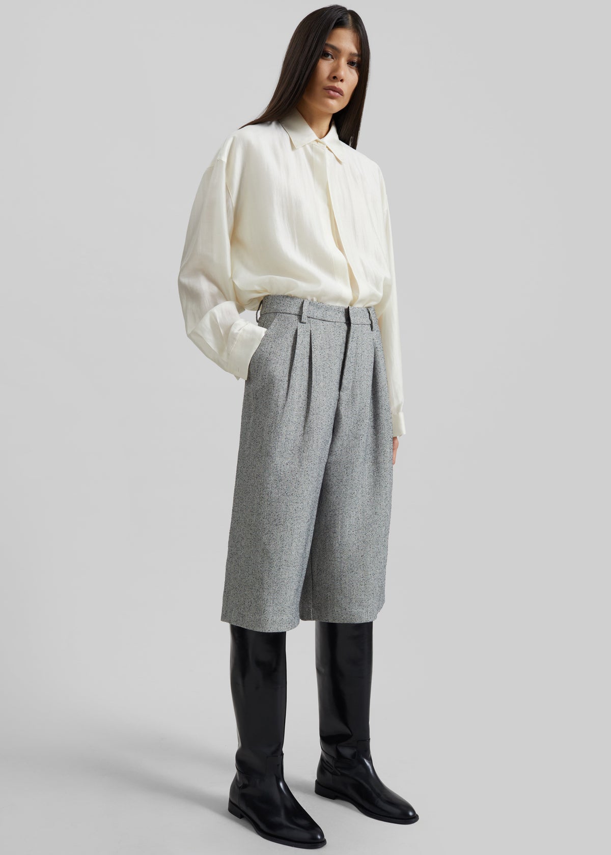 Dunley Bermuda Shorts - Grey Melange - 6