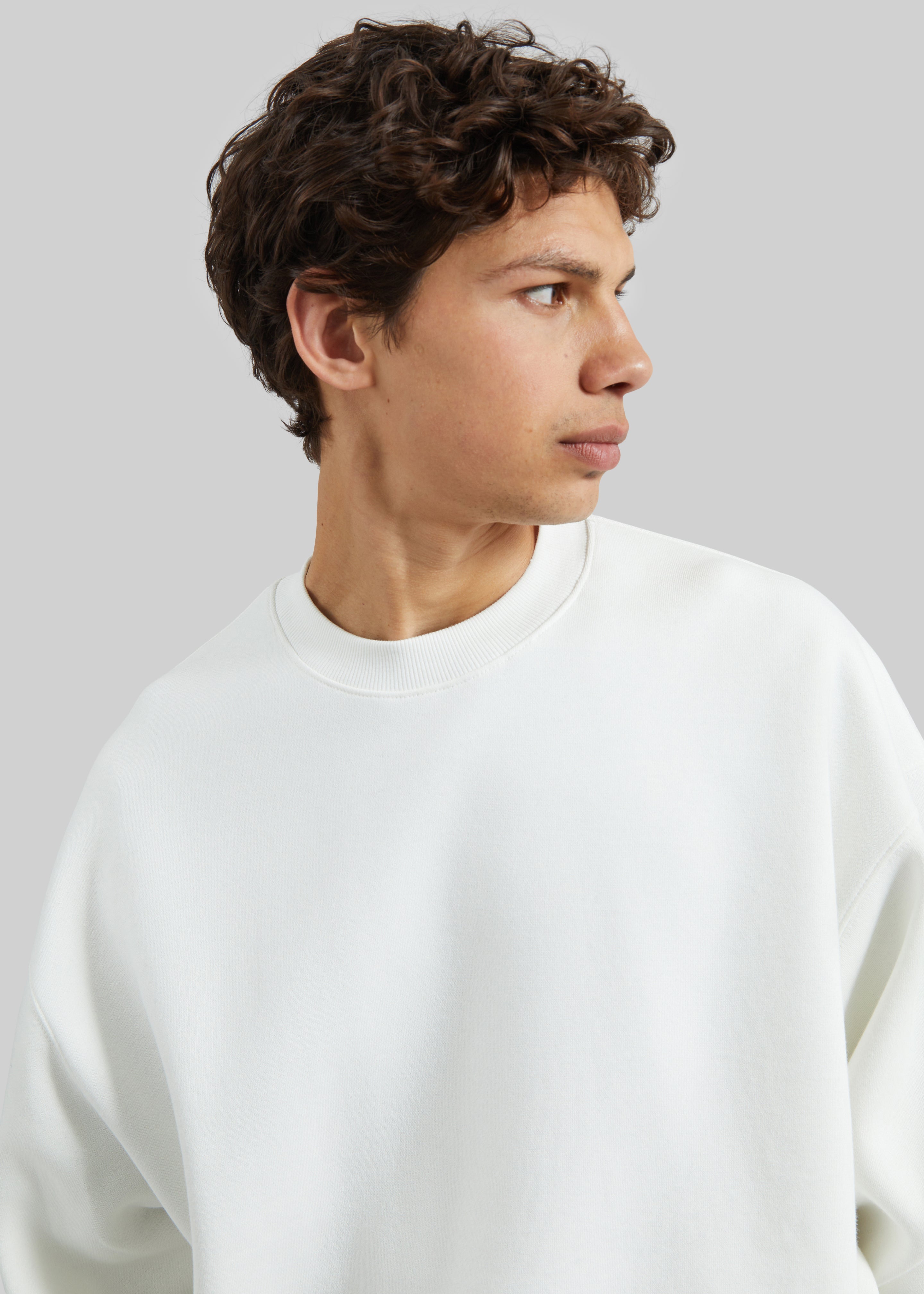 Dunloy Oversized Sweatshirt - White - 3