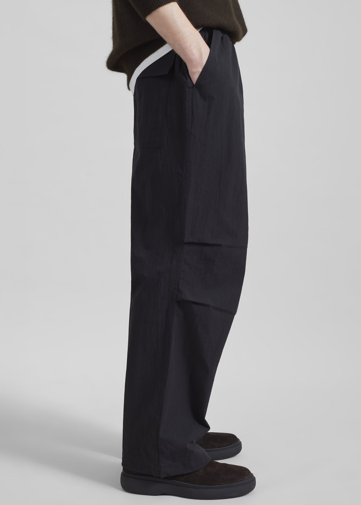 Dunmore Parachute Pants - Black - 4
