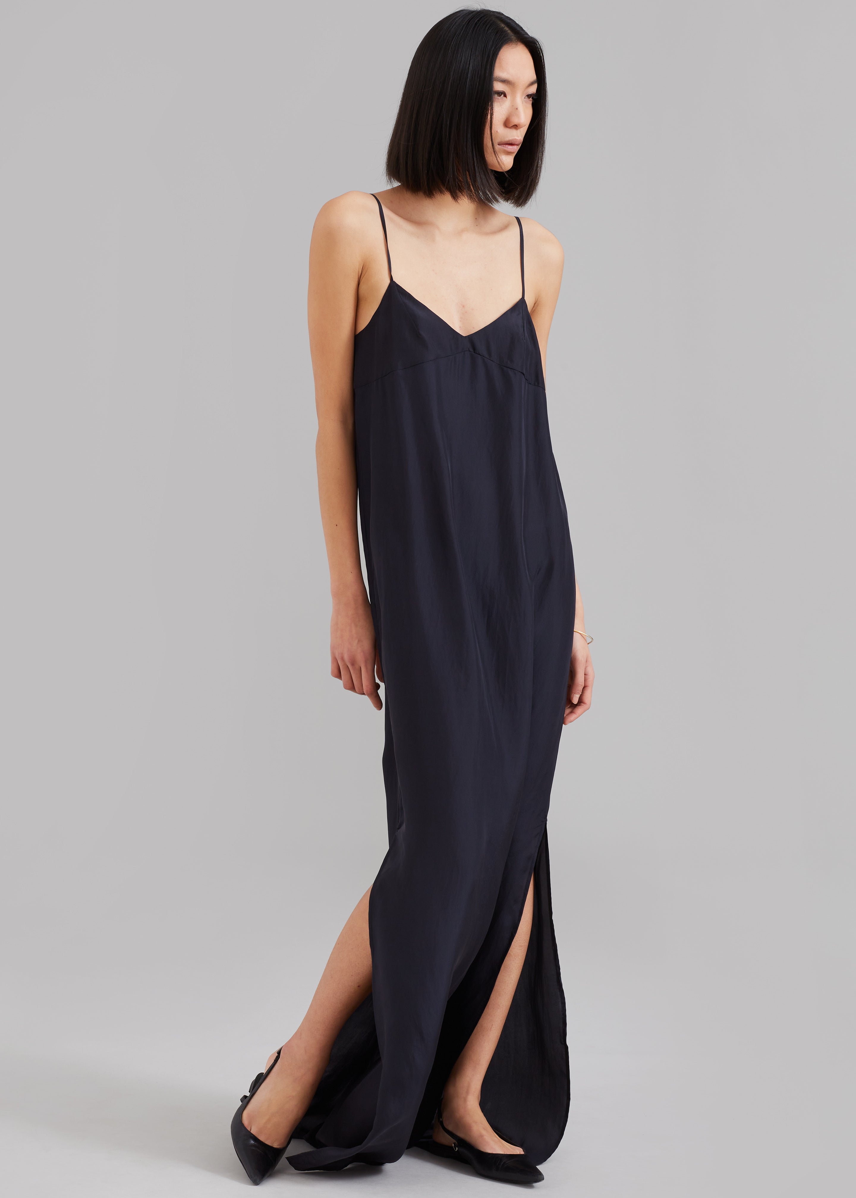 Dylana Sleeveless Maxi Dress - Navy