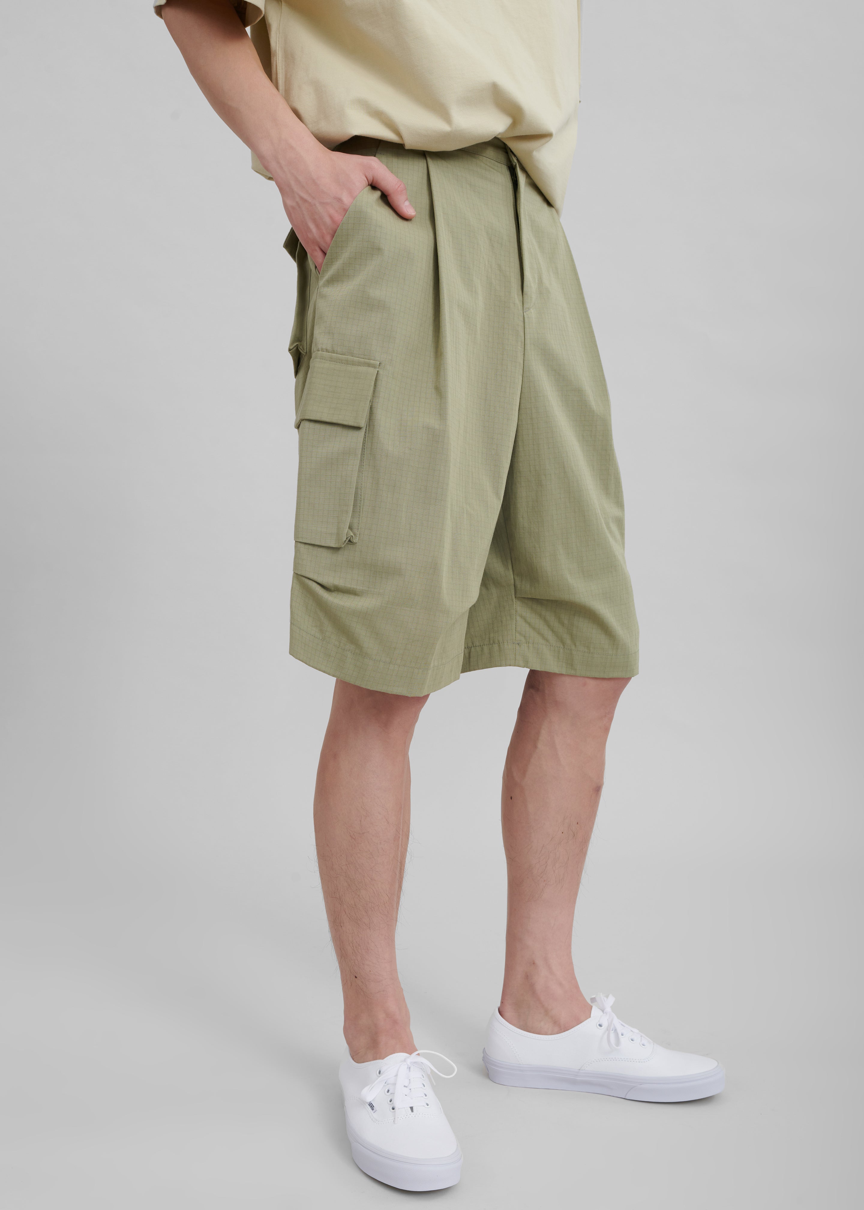 Edward Cargo Shorts - Olive - 5