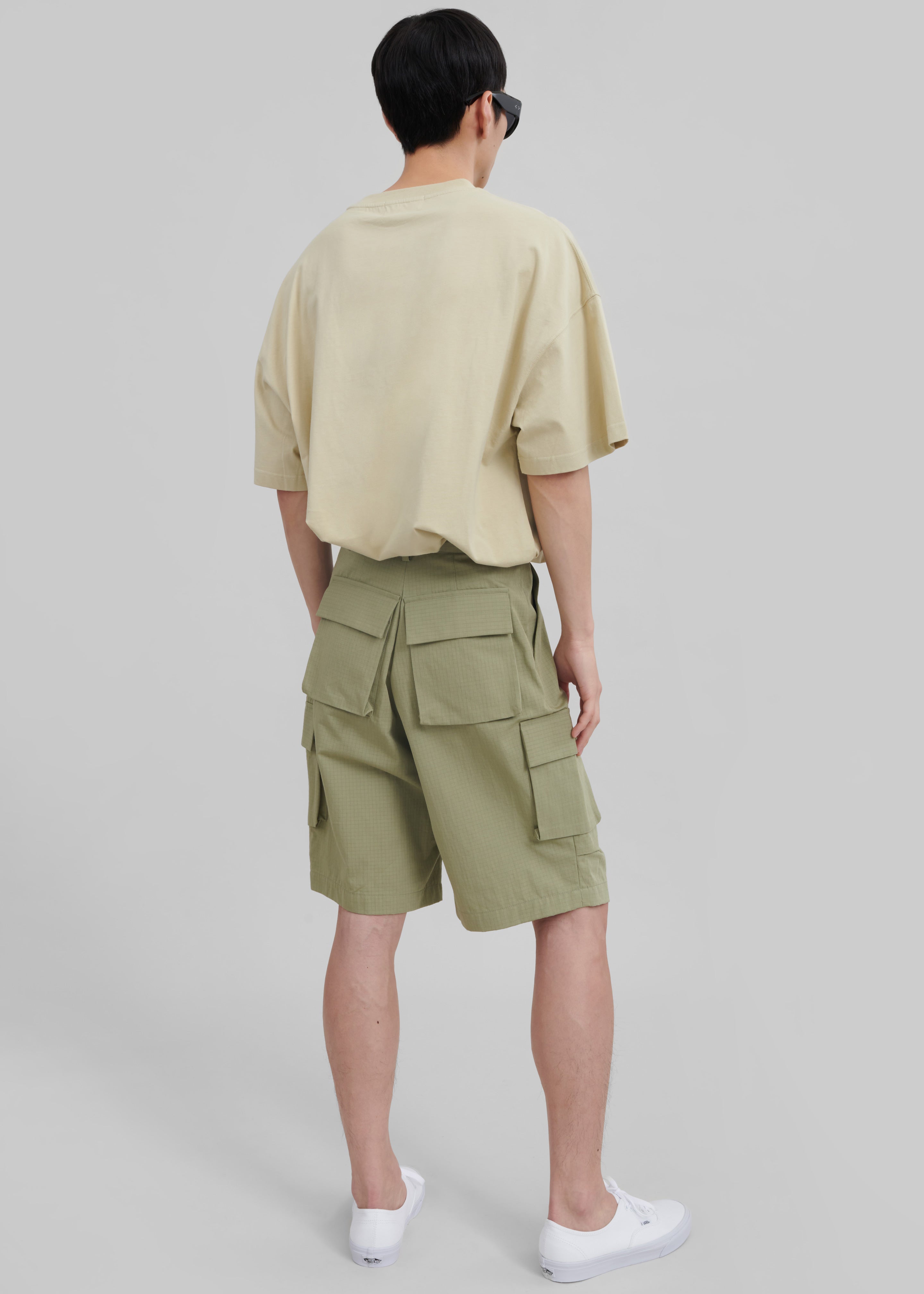 Edward Cargo Shorts - Olive - 9