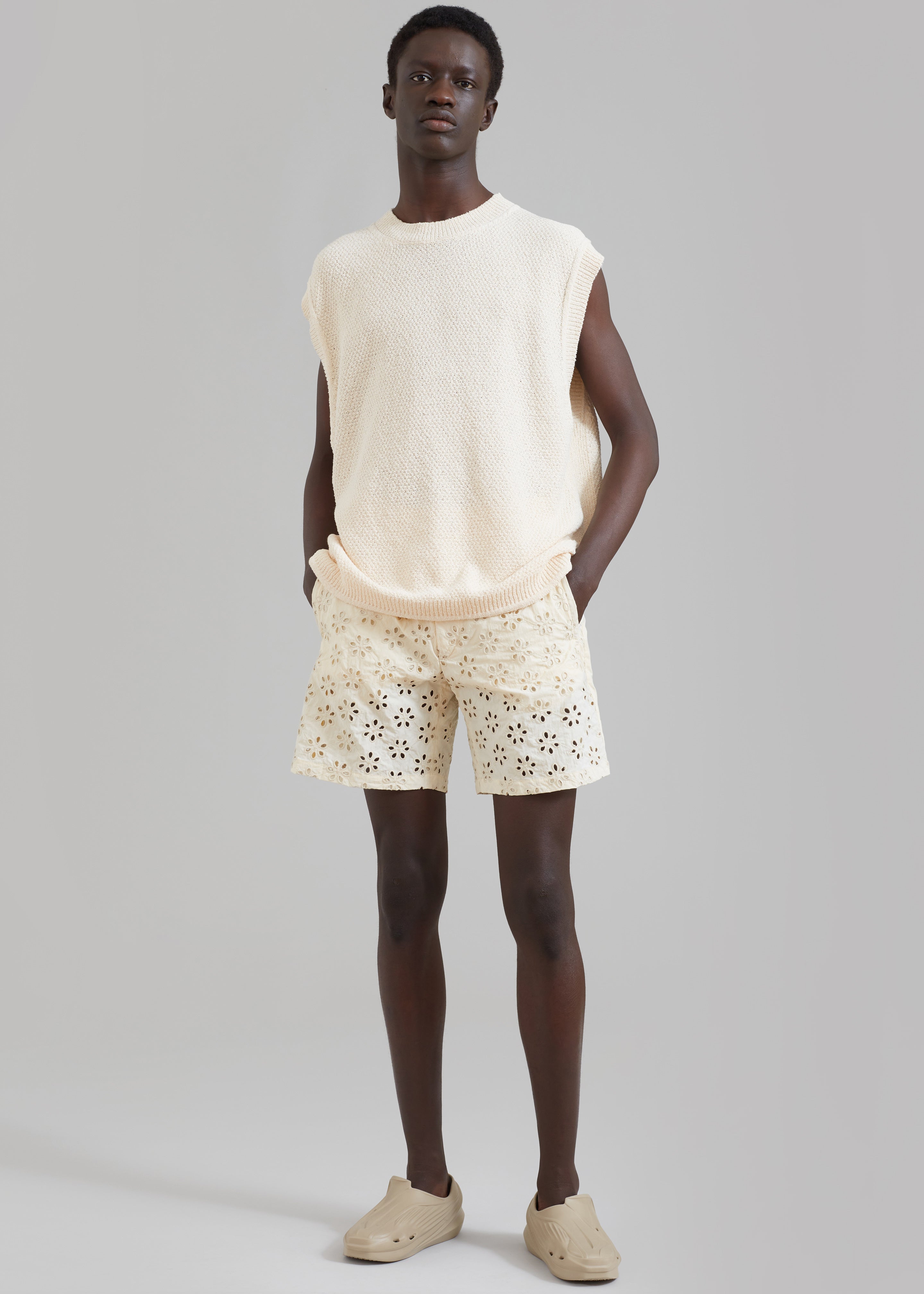 EGONLab Wonderland Slited Elastic Shorts - Flower Embroidery - 6