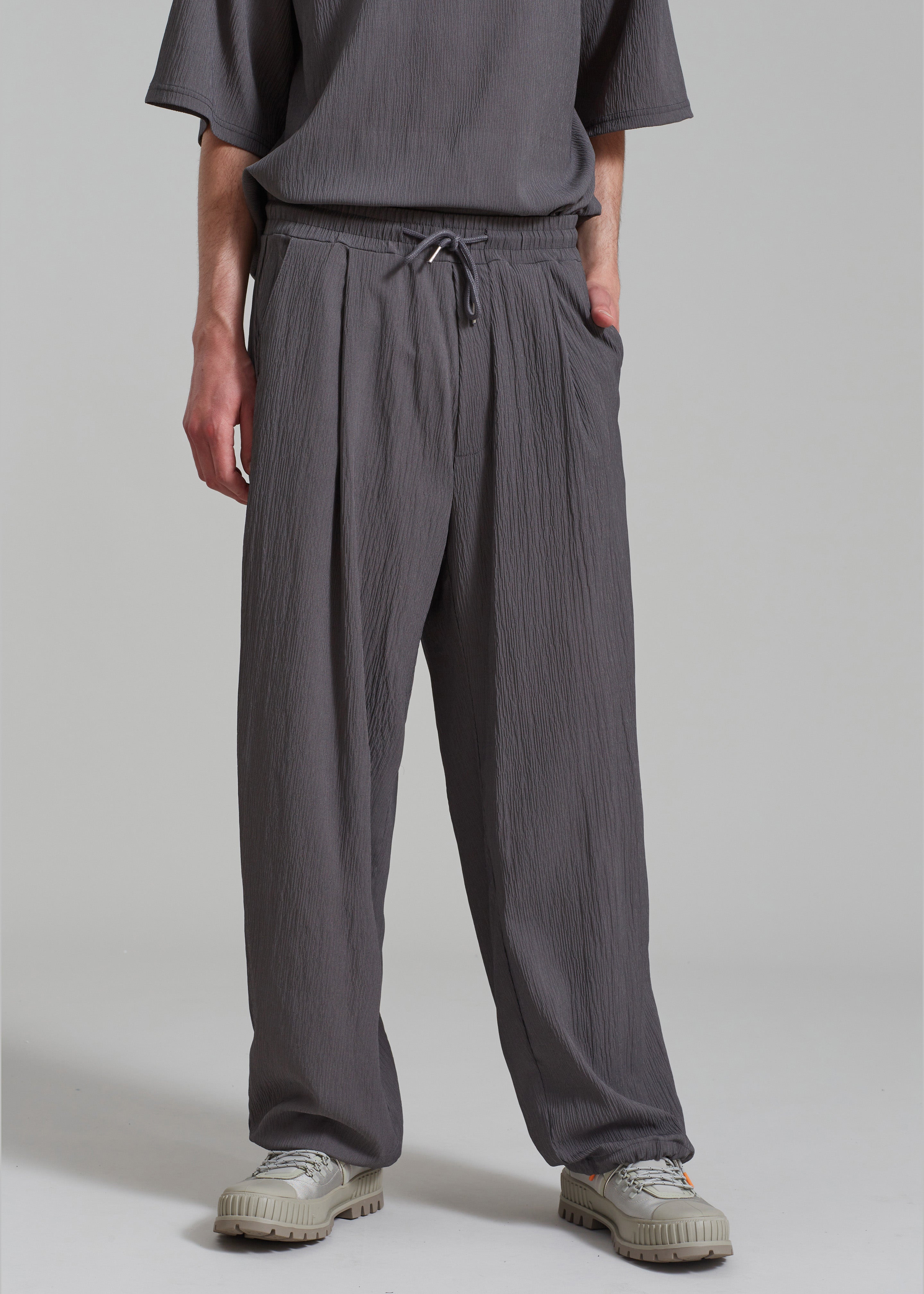 Eliott Crinkle Pants - Charcoal - 1