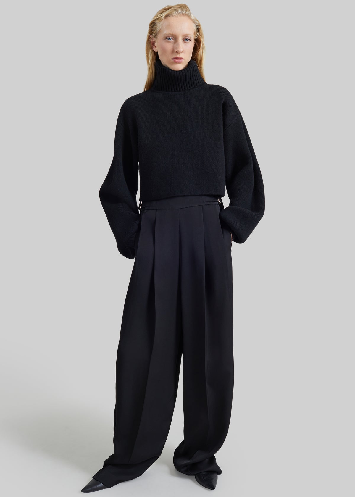 Elly Balloon Sleeve Turtleneck Sweater - Black