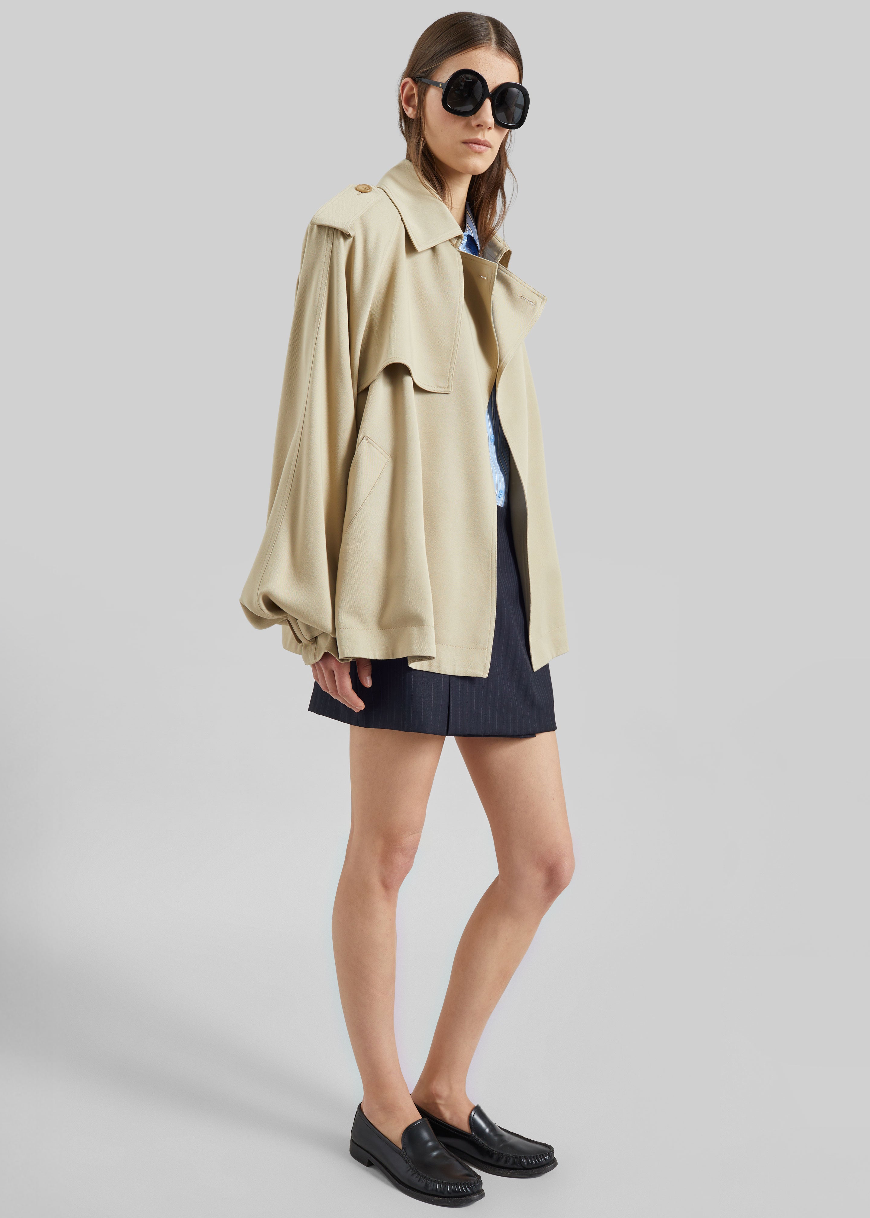 Elva Fluid Short Trench - Beige – The Frankie Shop