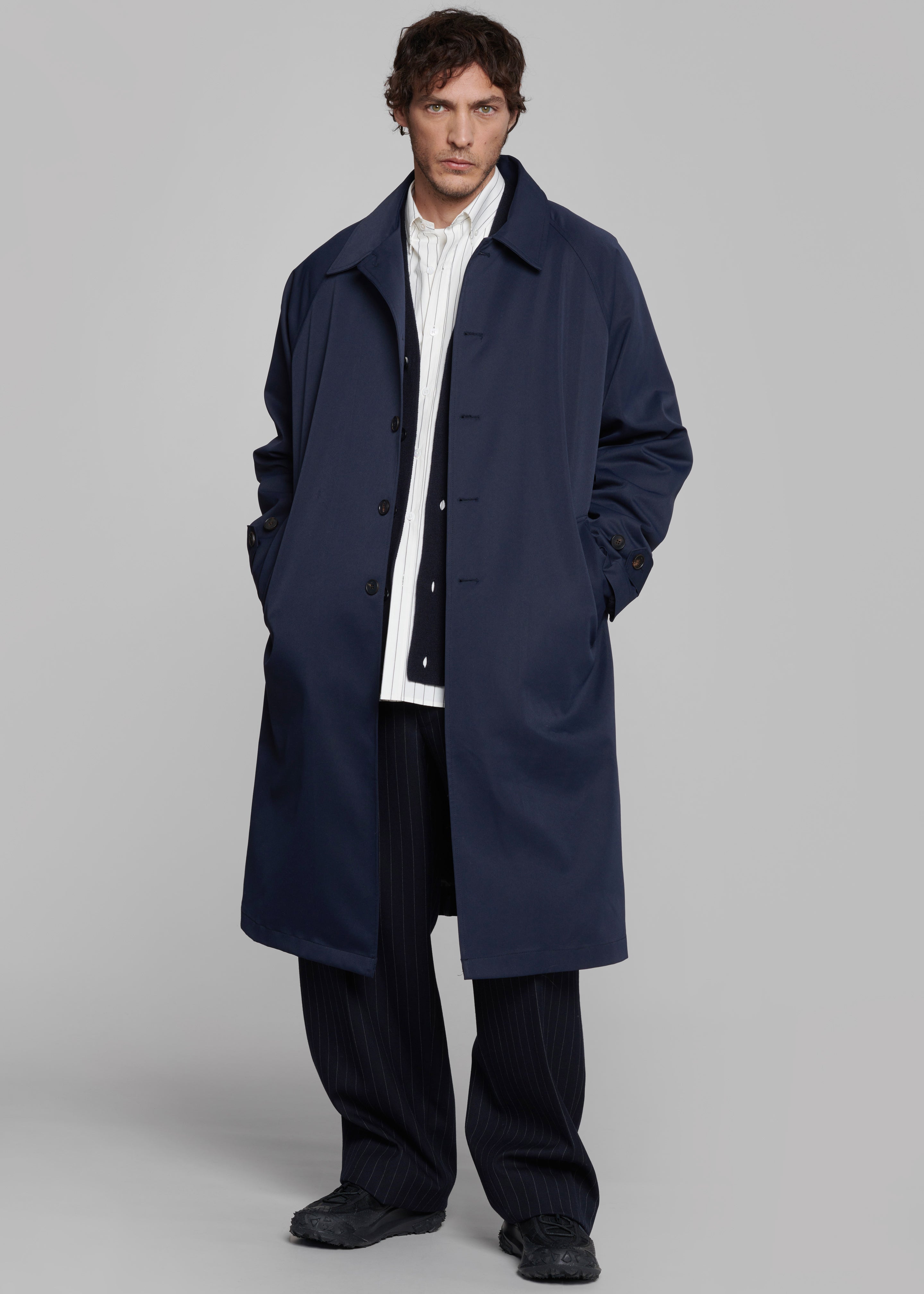 Emil Trench - Navy – The Frankie Shop