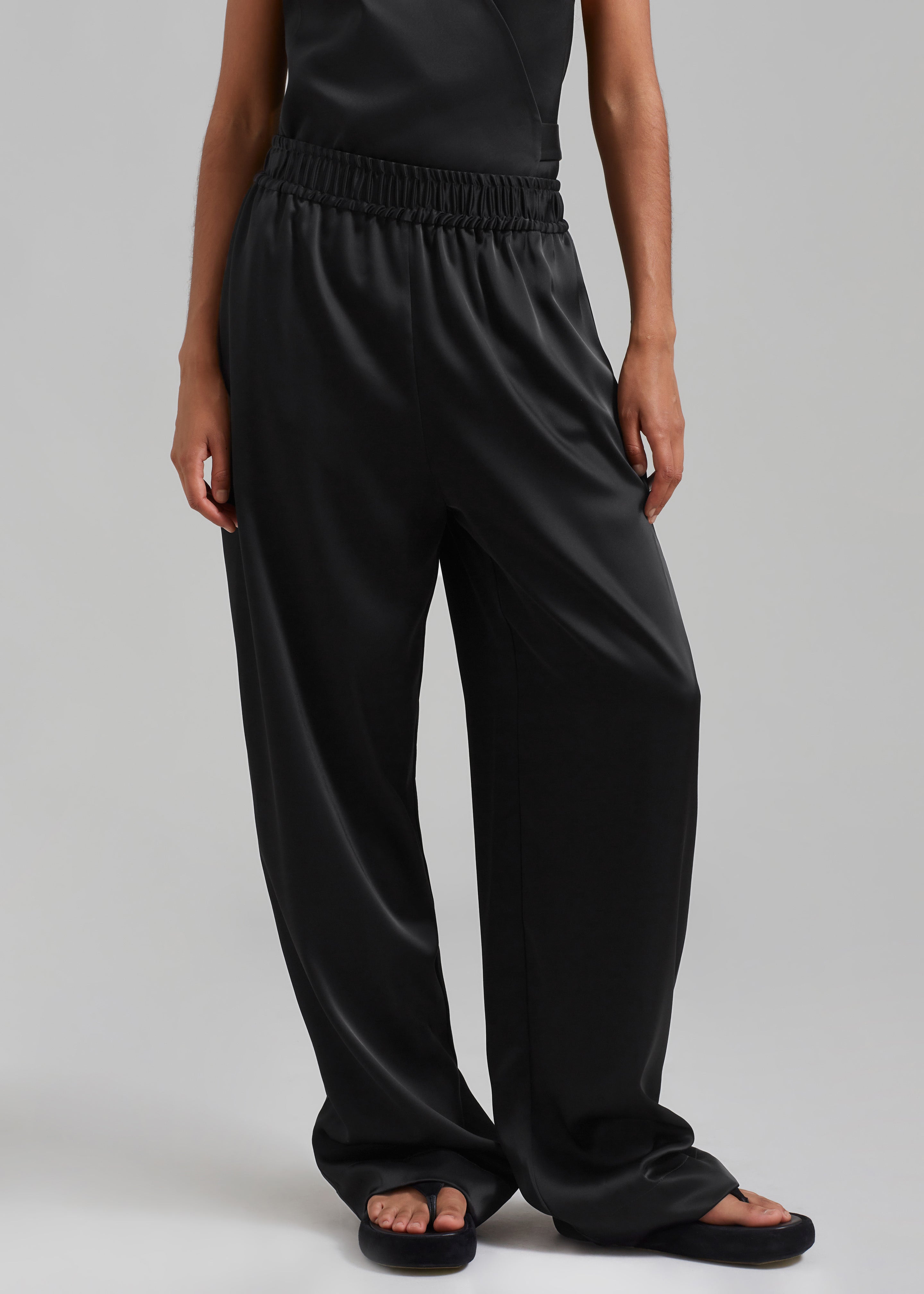 Esse Studios Gathered Pants - Black – The Frankie Shop