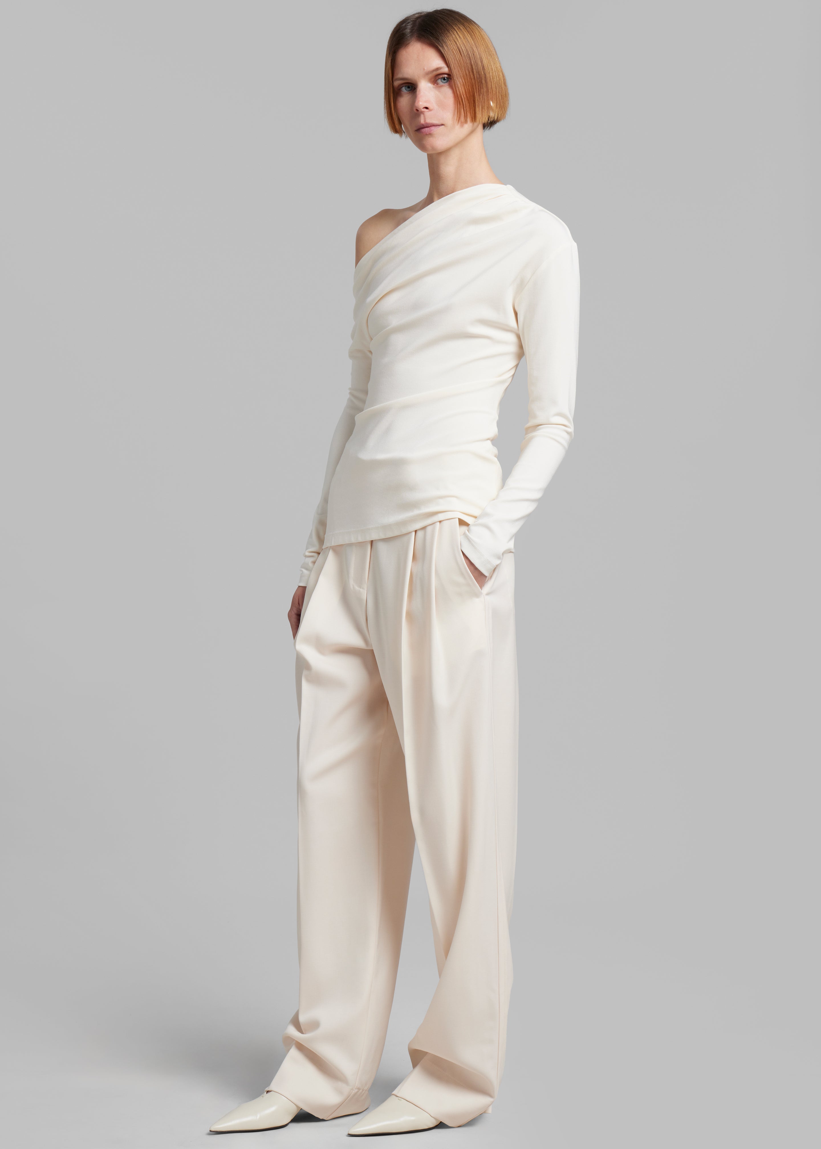 Esse Studios Portia Tailored Trousers - Crema - 2