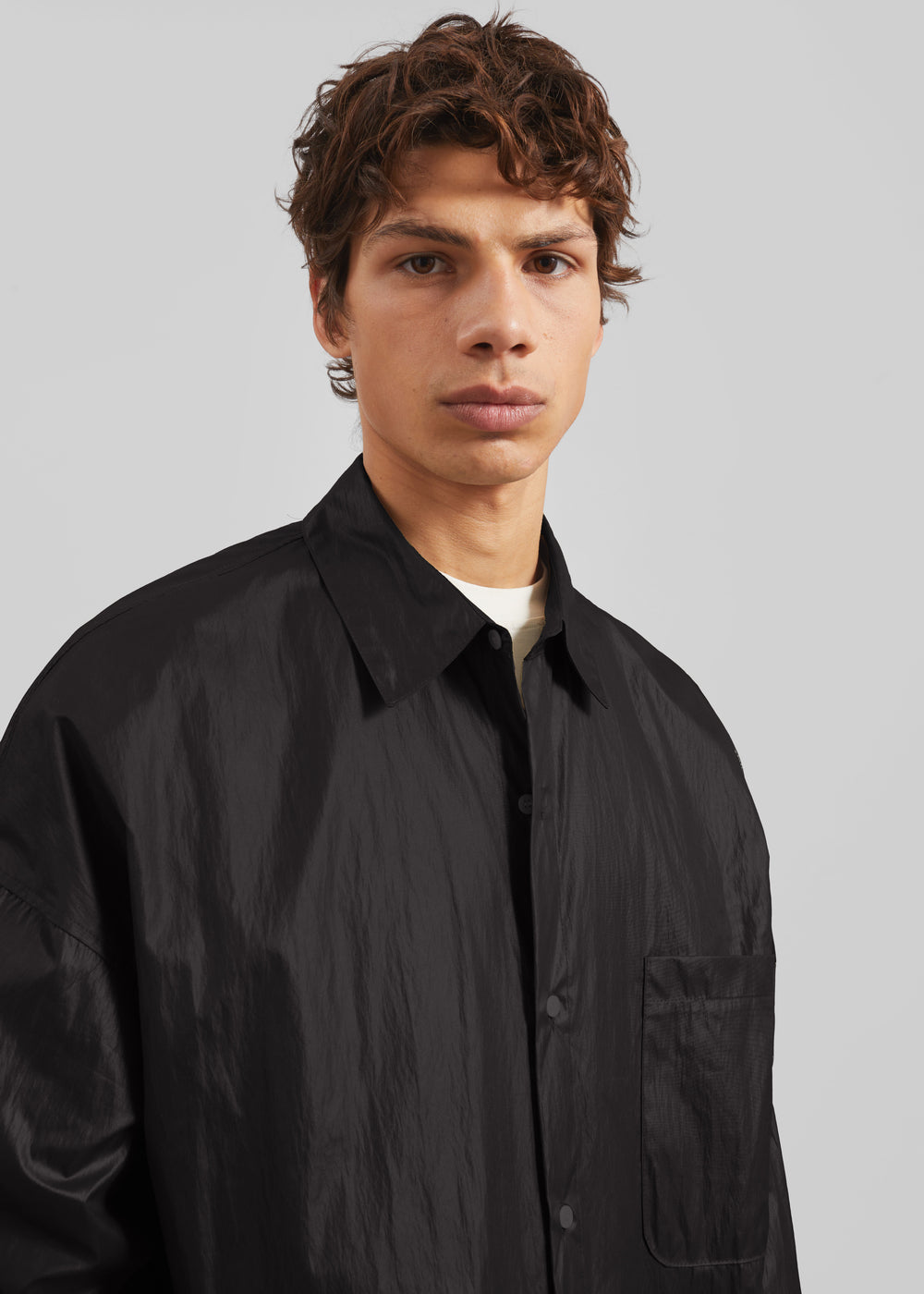 Etah Lustrous Oversized Shirt - Black - 1