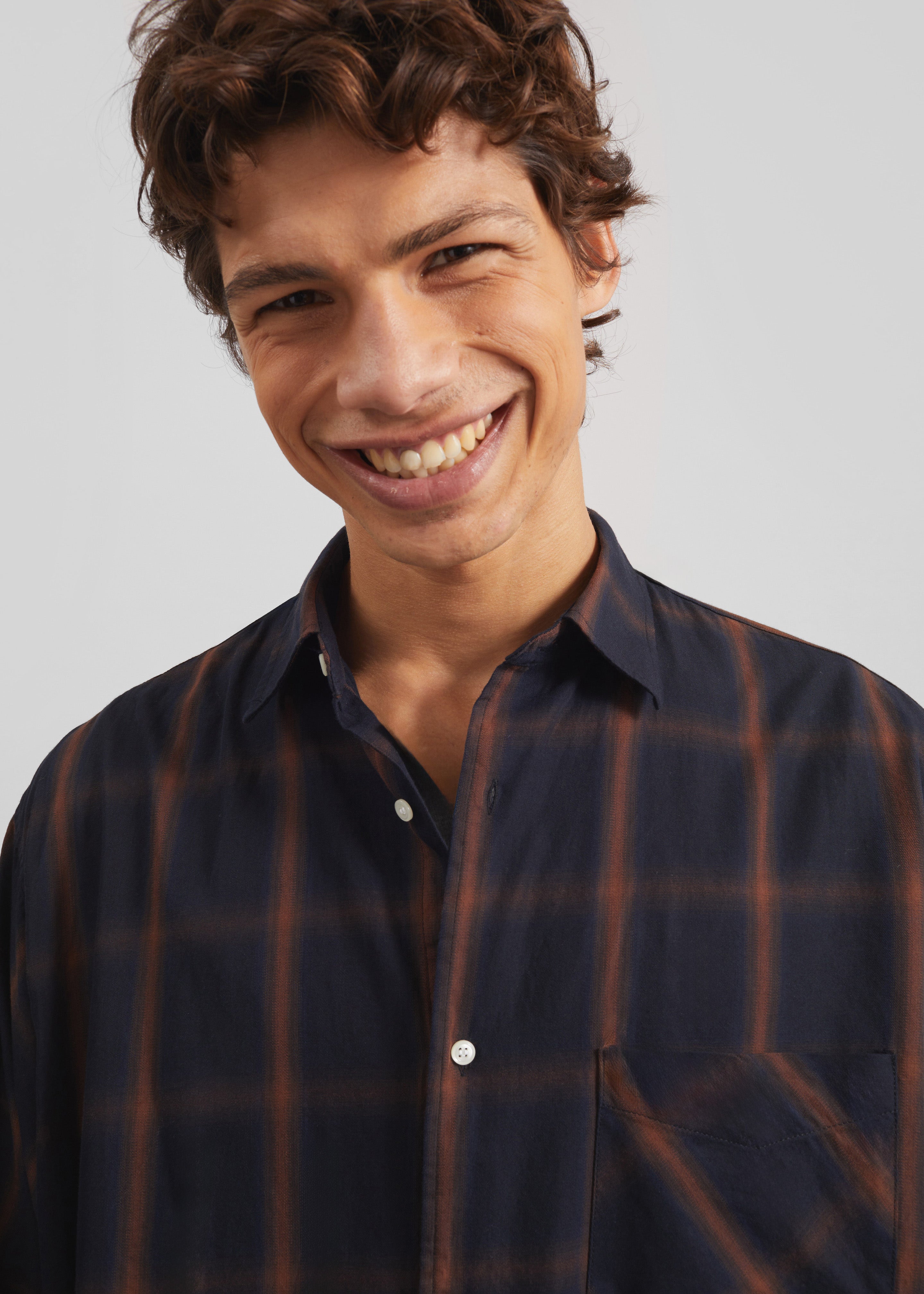 Evald Shirt - Navy Plaid - 1