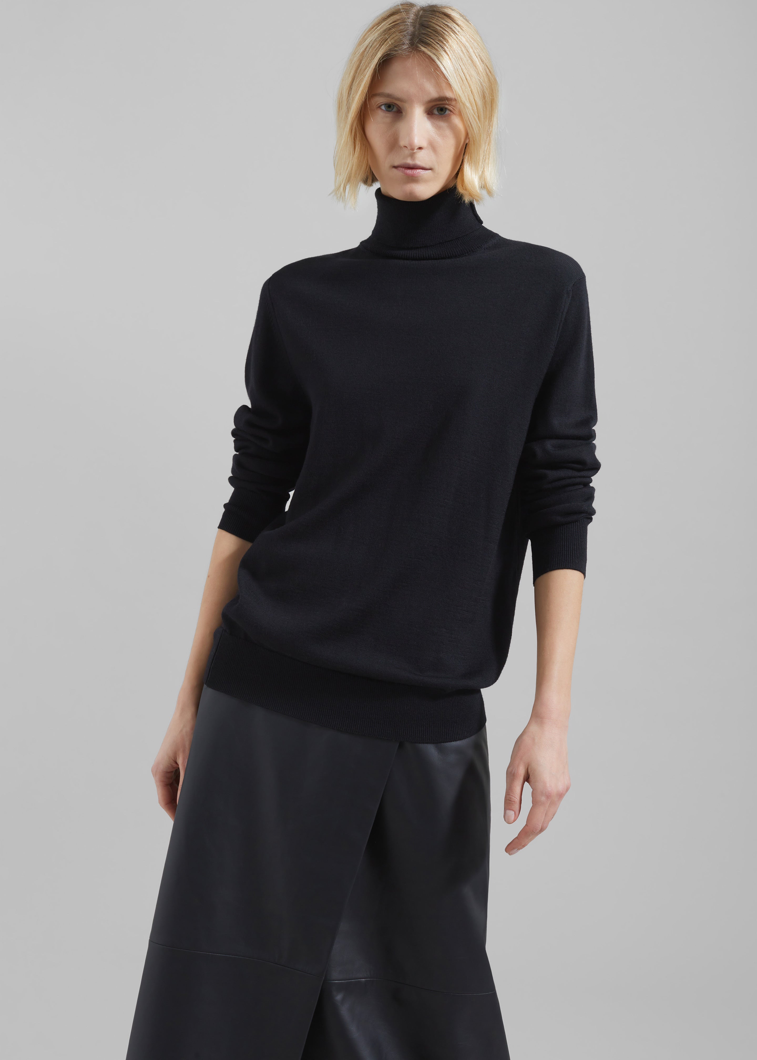 Eve Thin Turtleneck Sweater - Black - 3