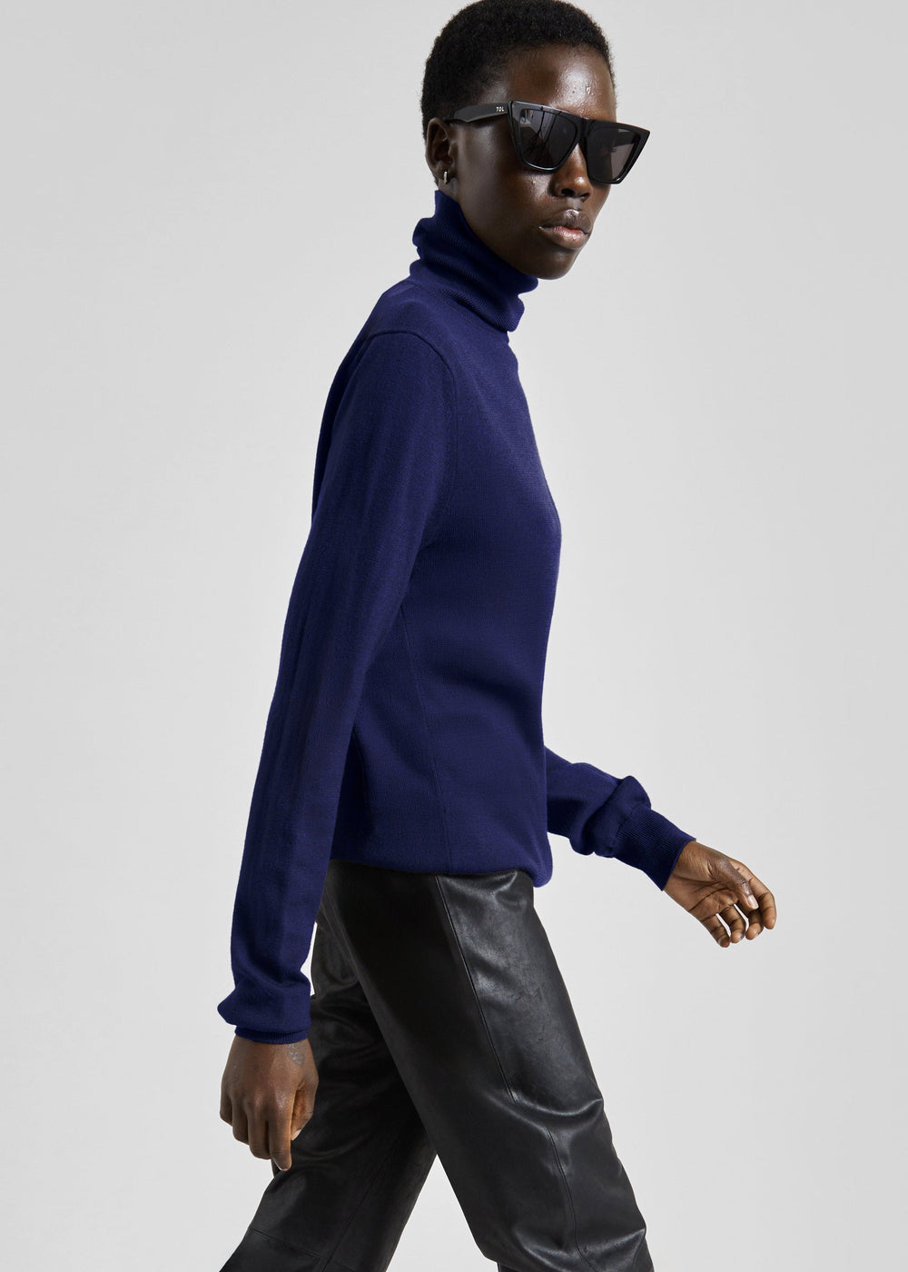 Eve Thin Turtleneck Sweater - Blue - 1