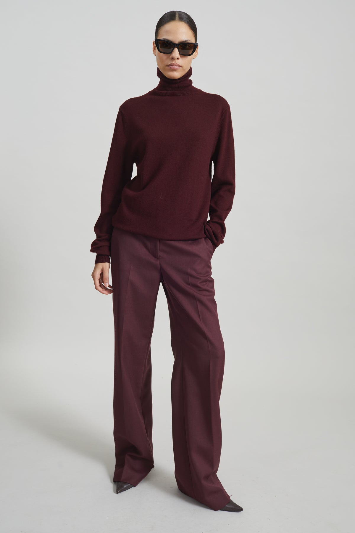 Eve Thin Turtleneck Sweater - Burgundy - 3