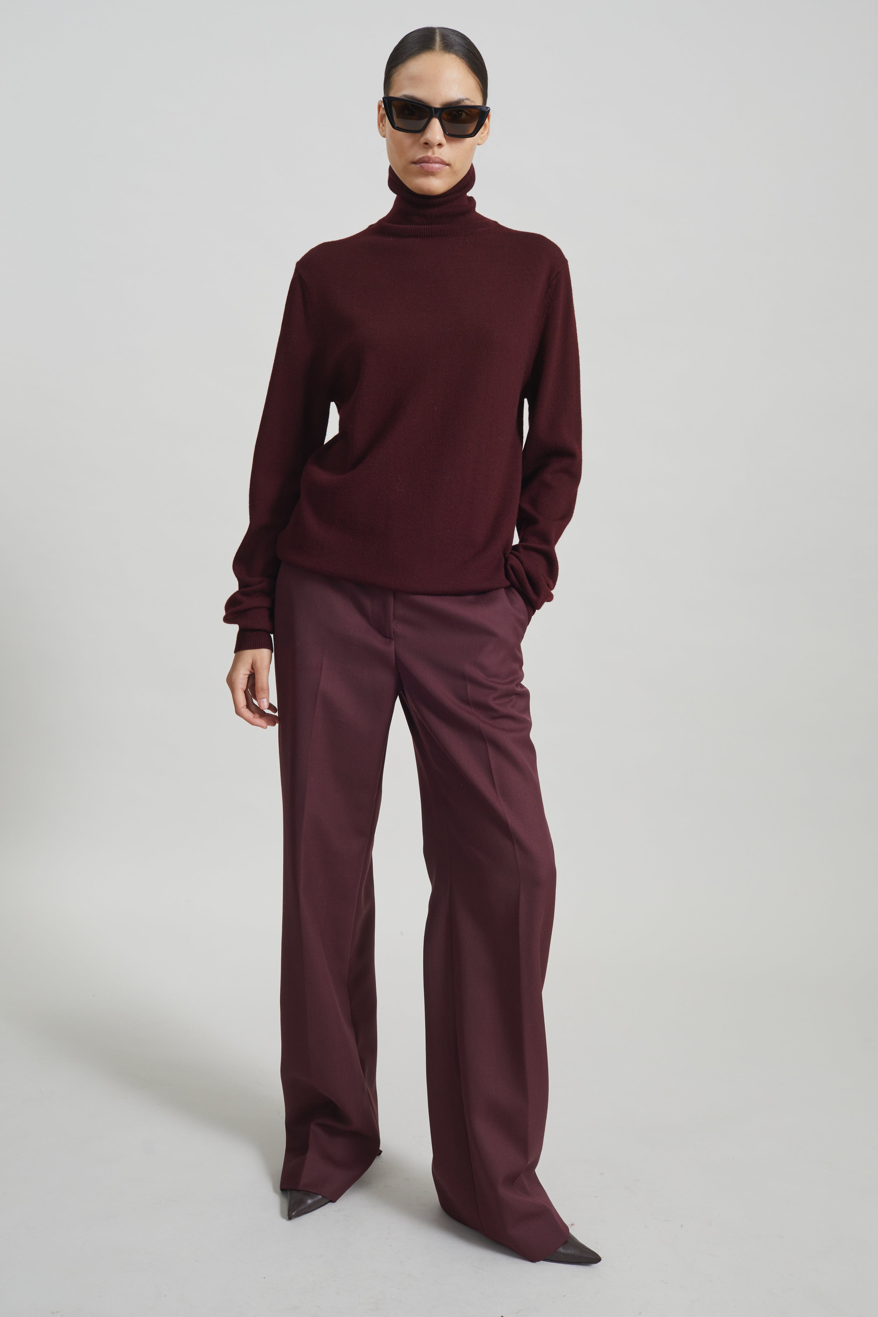Eve Thin Turtleneck Sweater - Burgundy - 3