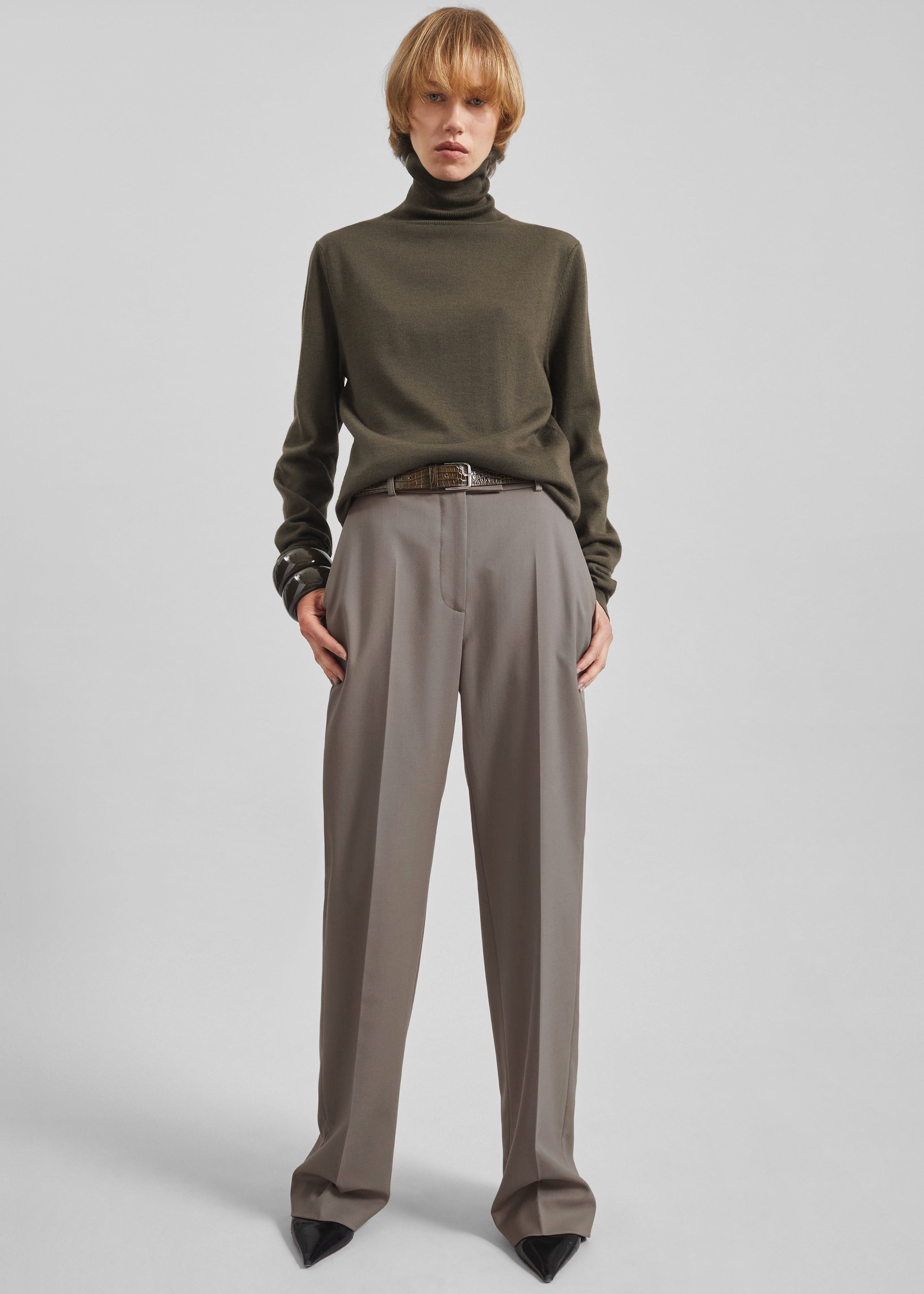 Eve Thin Turtleneck Sweater - Olive - 2