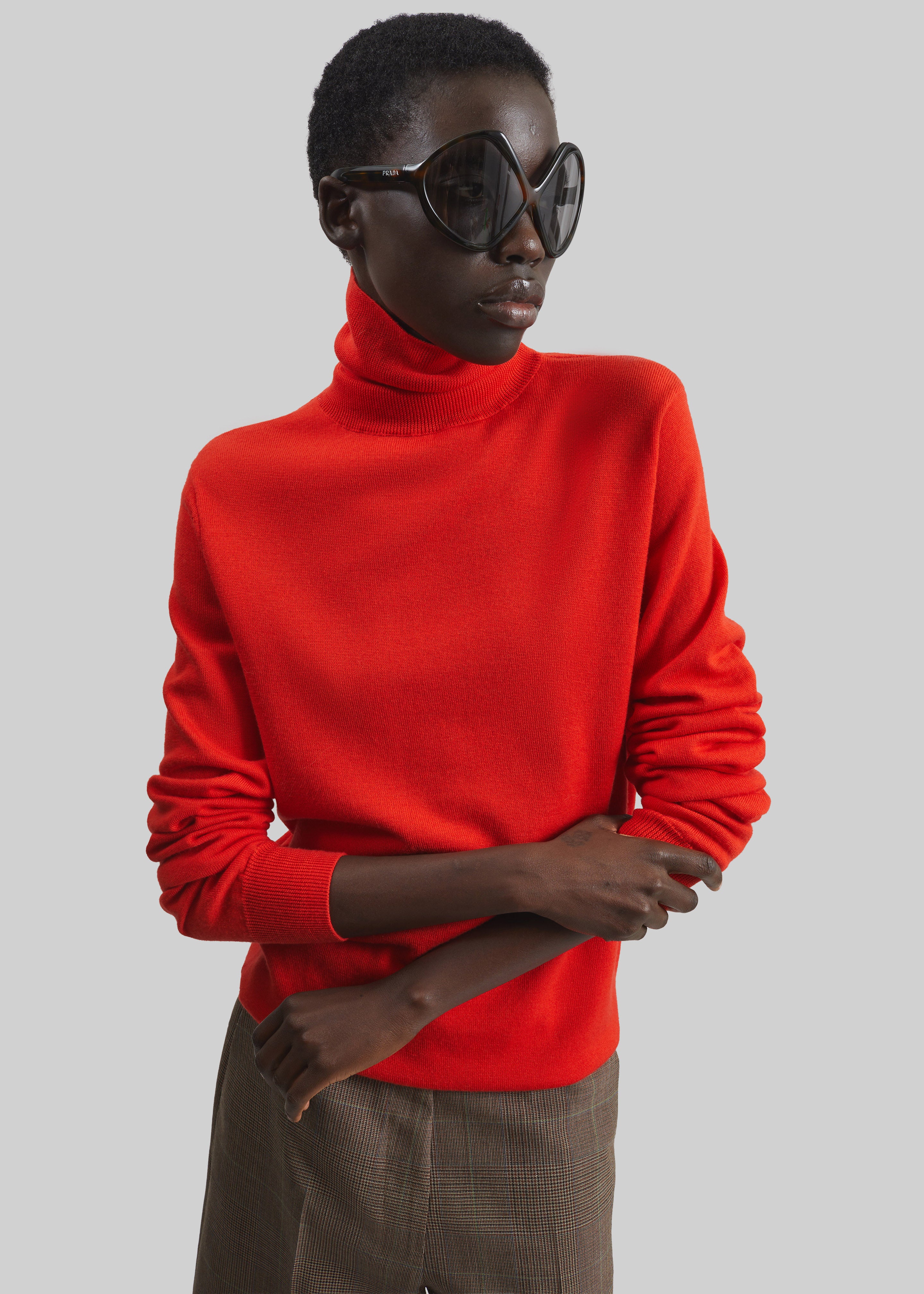 Eve Thin Turtleneck Sweater - Red - 3