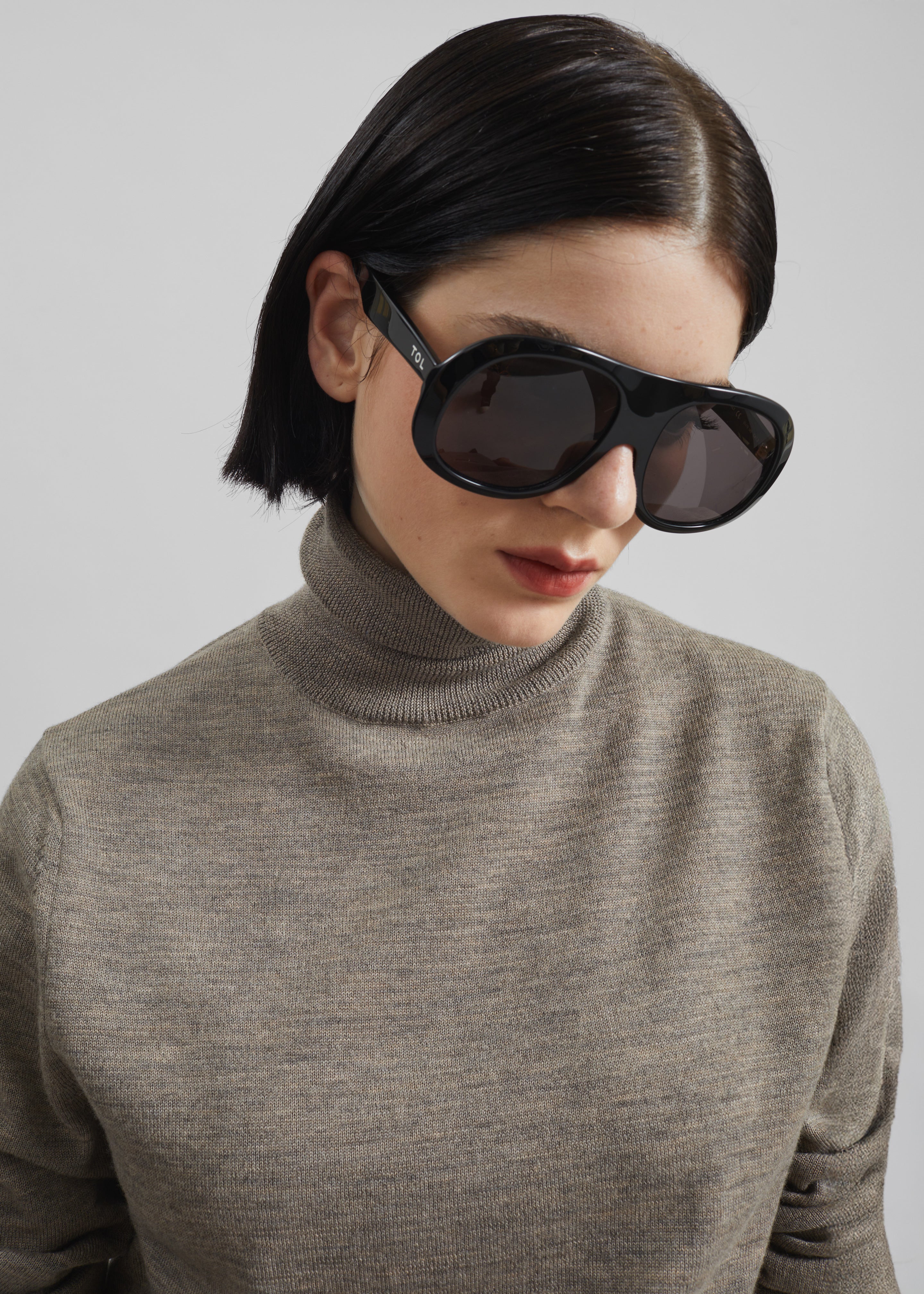 Eve Thin Turtleneck Sweater - Taupe - 2