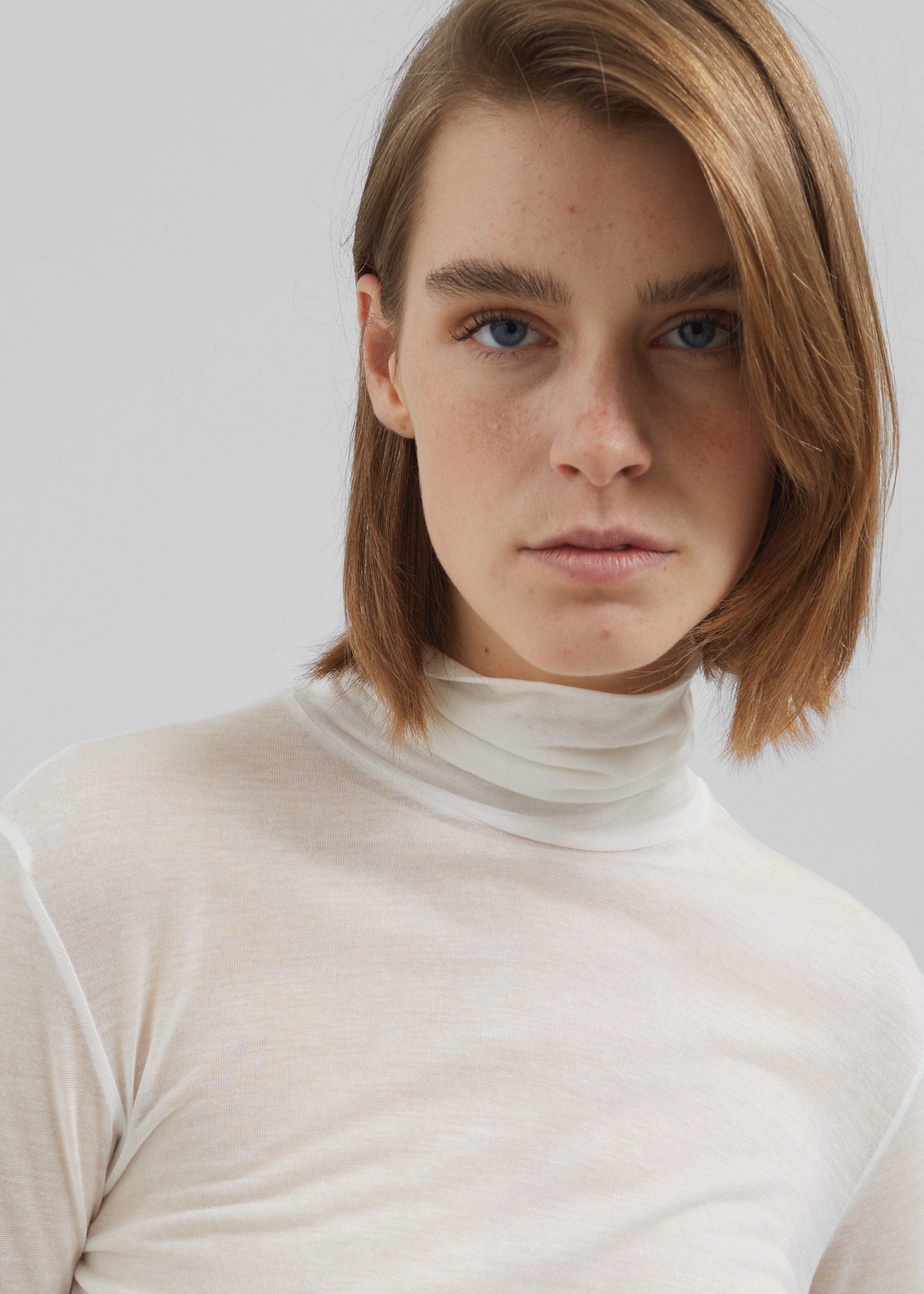 Evren Sheer Turtleneck - White - 2