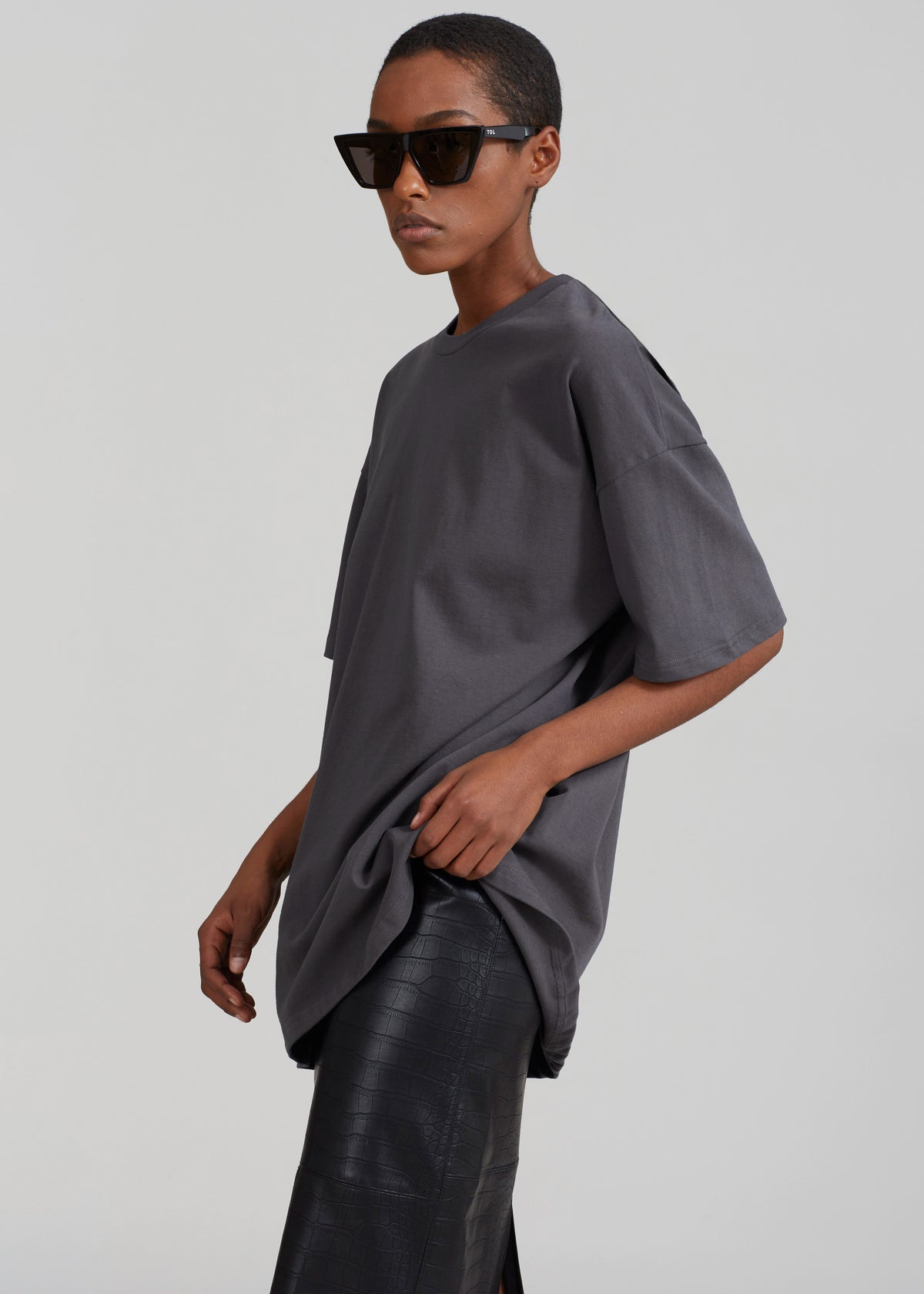 Faro Boxy Tee - Charcoal - 1